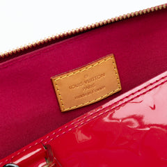 Monogram Vernis Alma PM