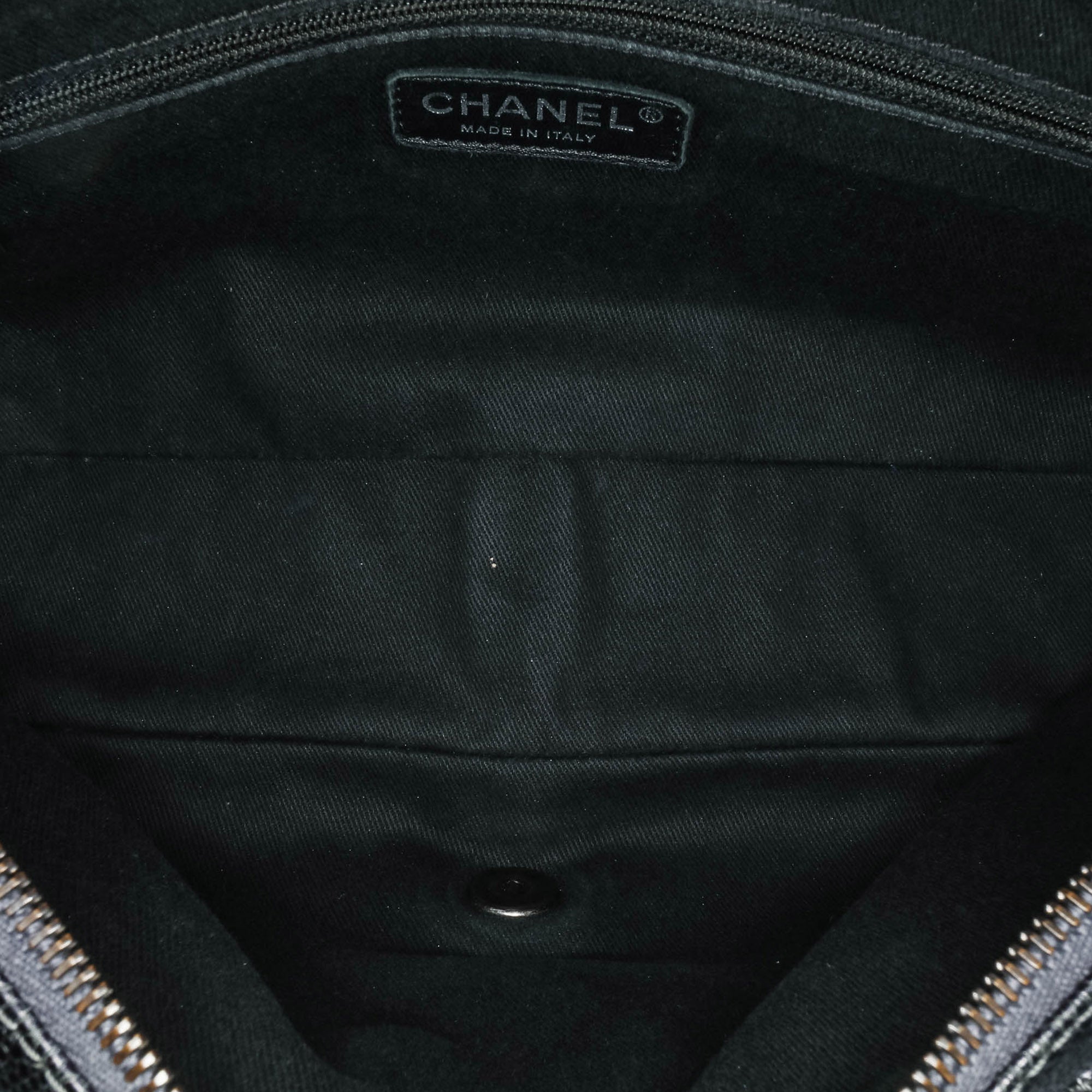 Jumbo Quilted Caviar Easy Flap Bag