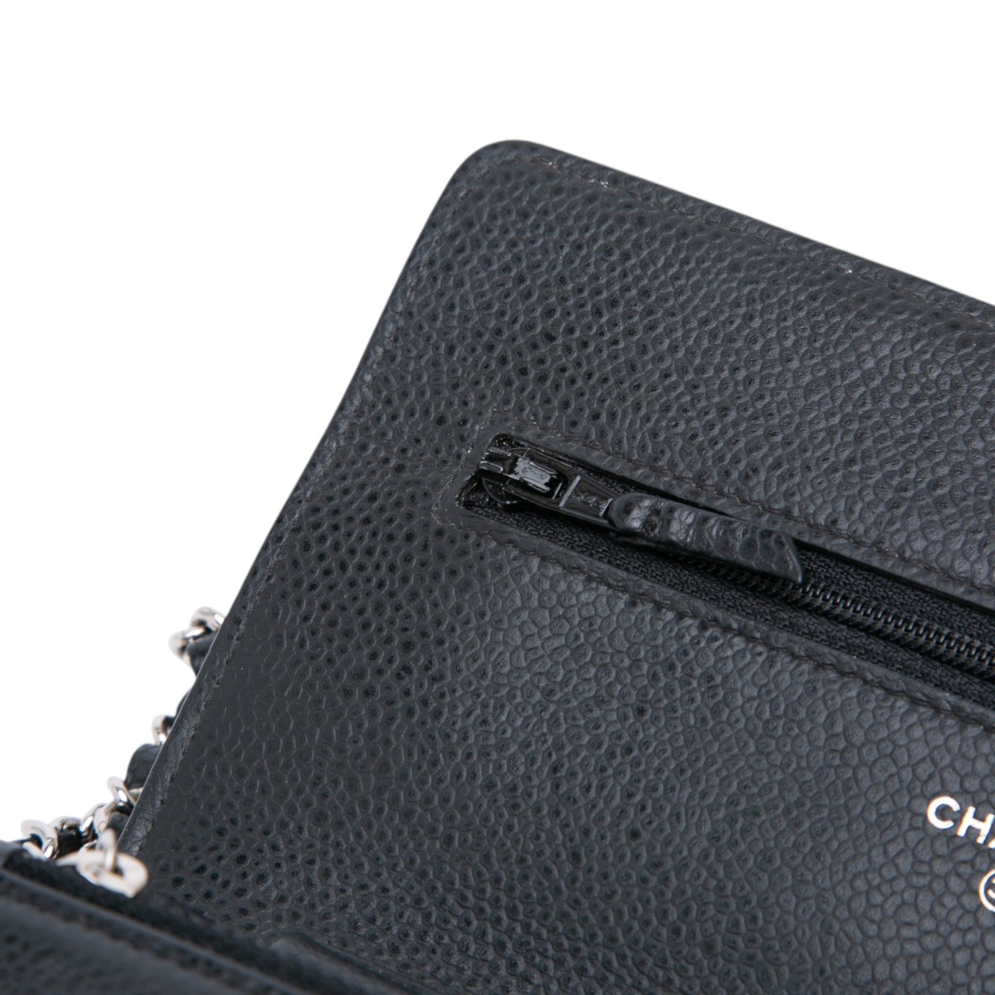 CC Quilted Caviar Wallet on Chain
