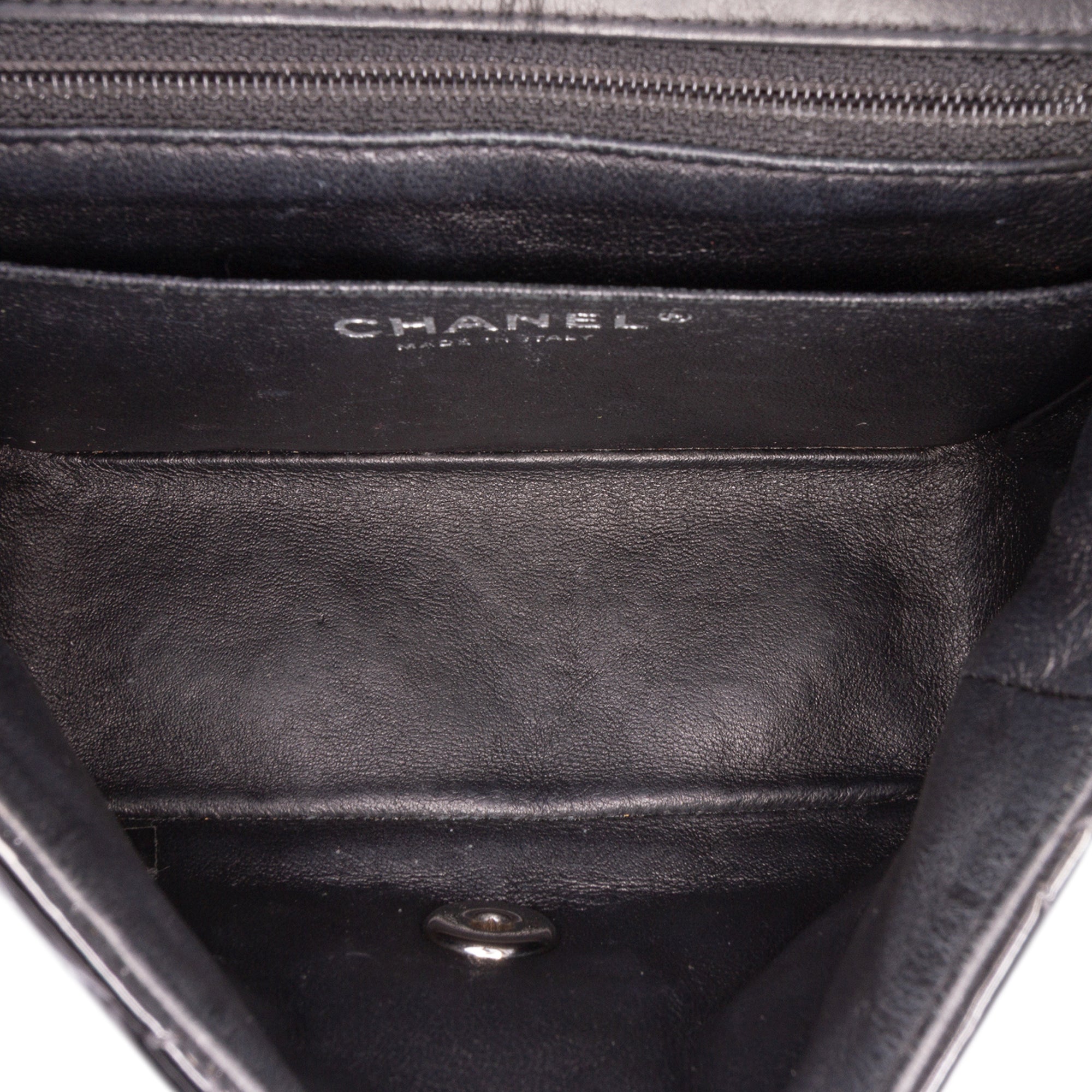 Mini Square Classic Patent Single Flap