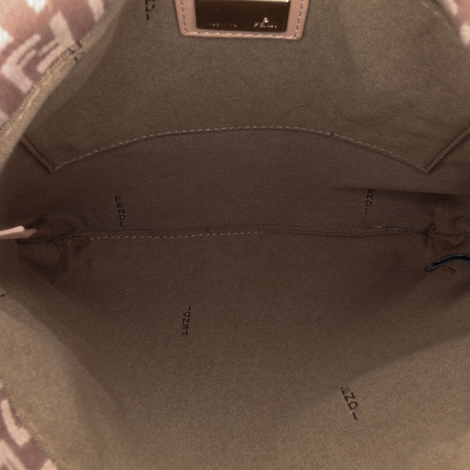 Zucchino Canvas Crossbody