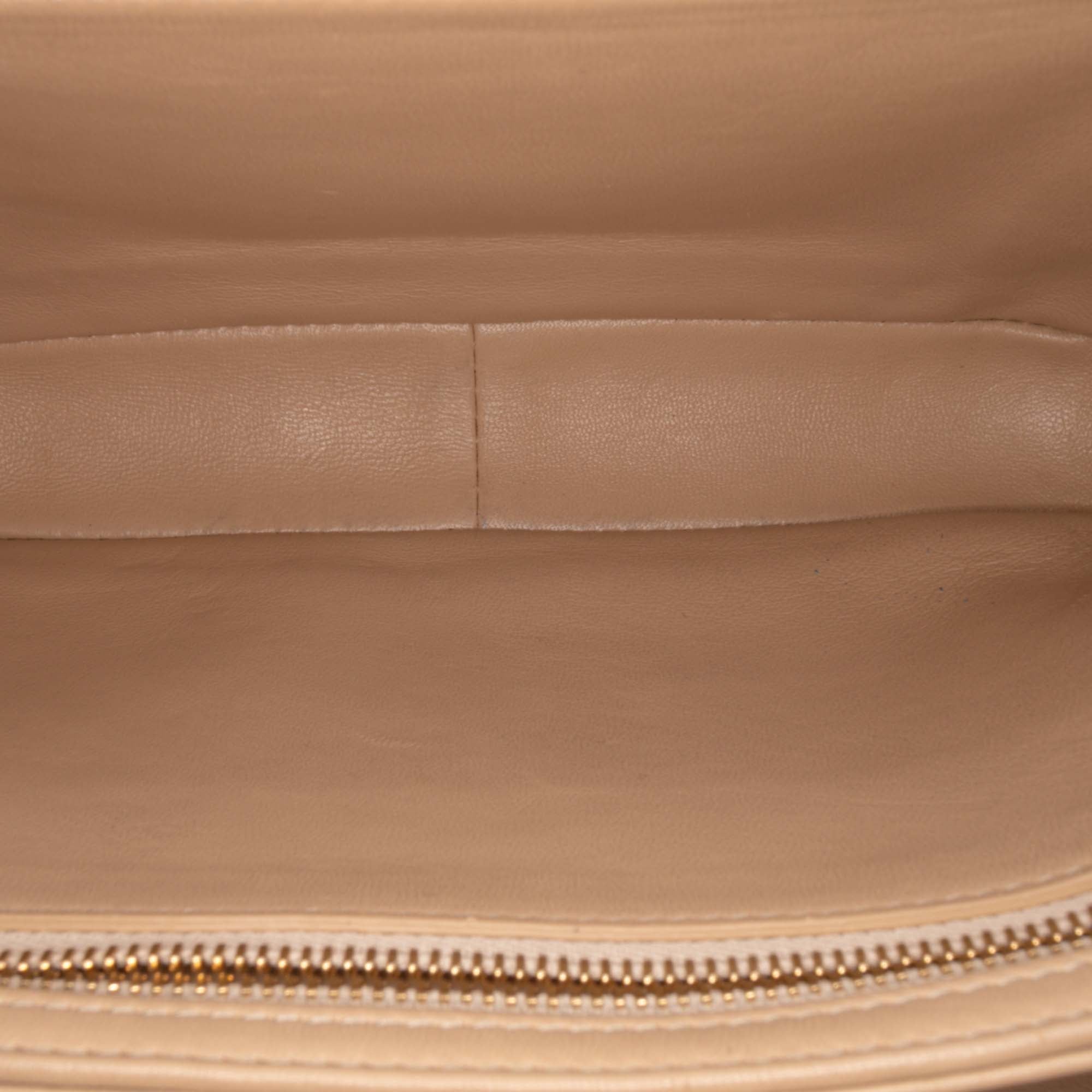 Classique Shiny Calfskin Triomphe Crossbody