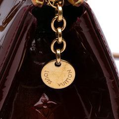Monogram Vernis Brea MM