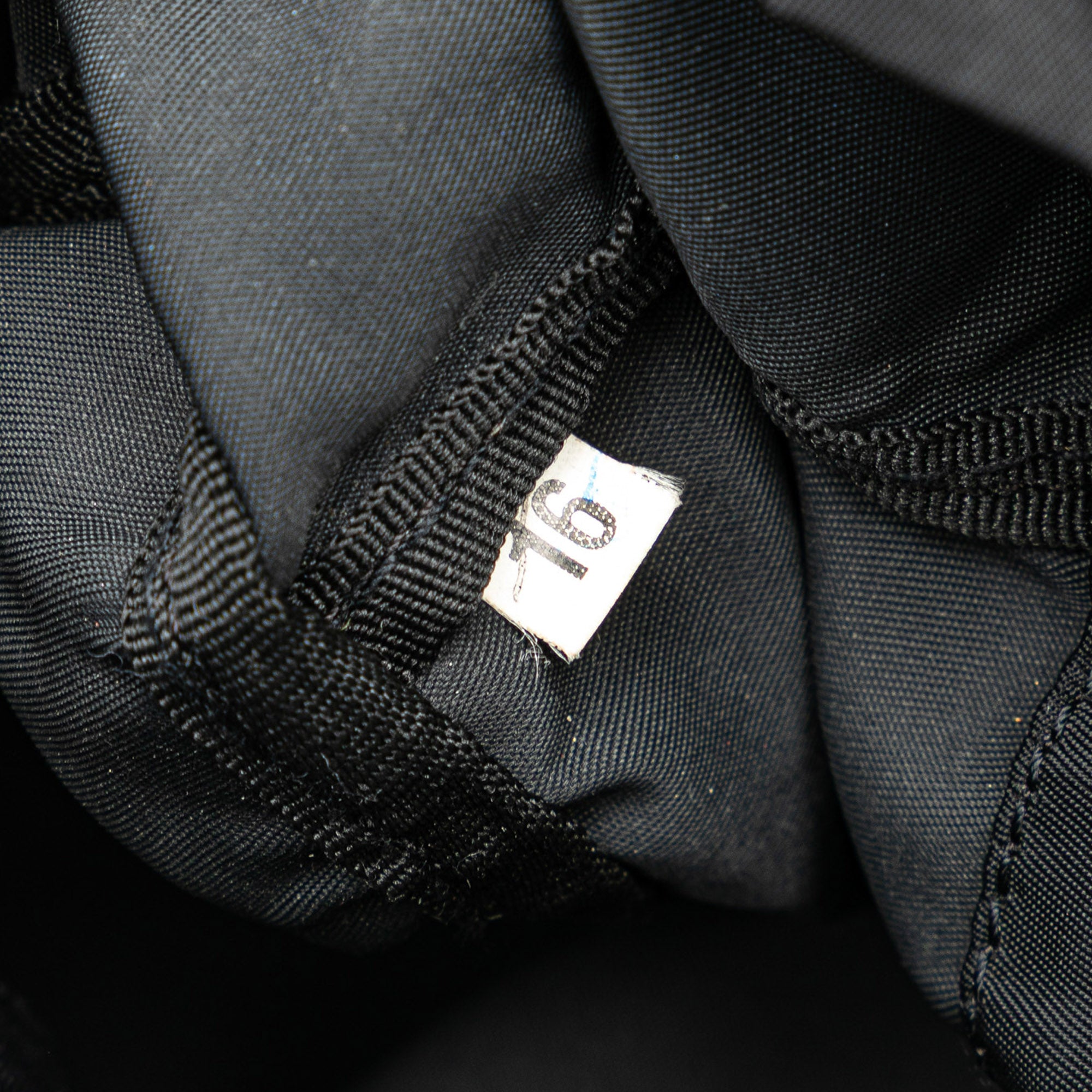 Tessuto Drawstring Pouch