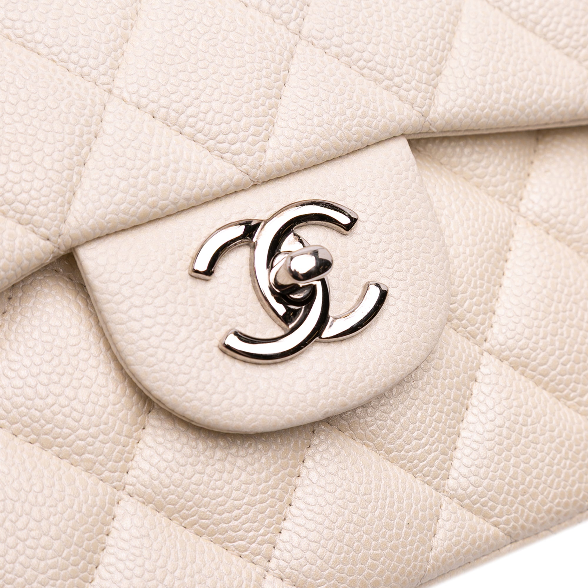 Jumbo Classic Caviar Double Flap