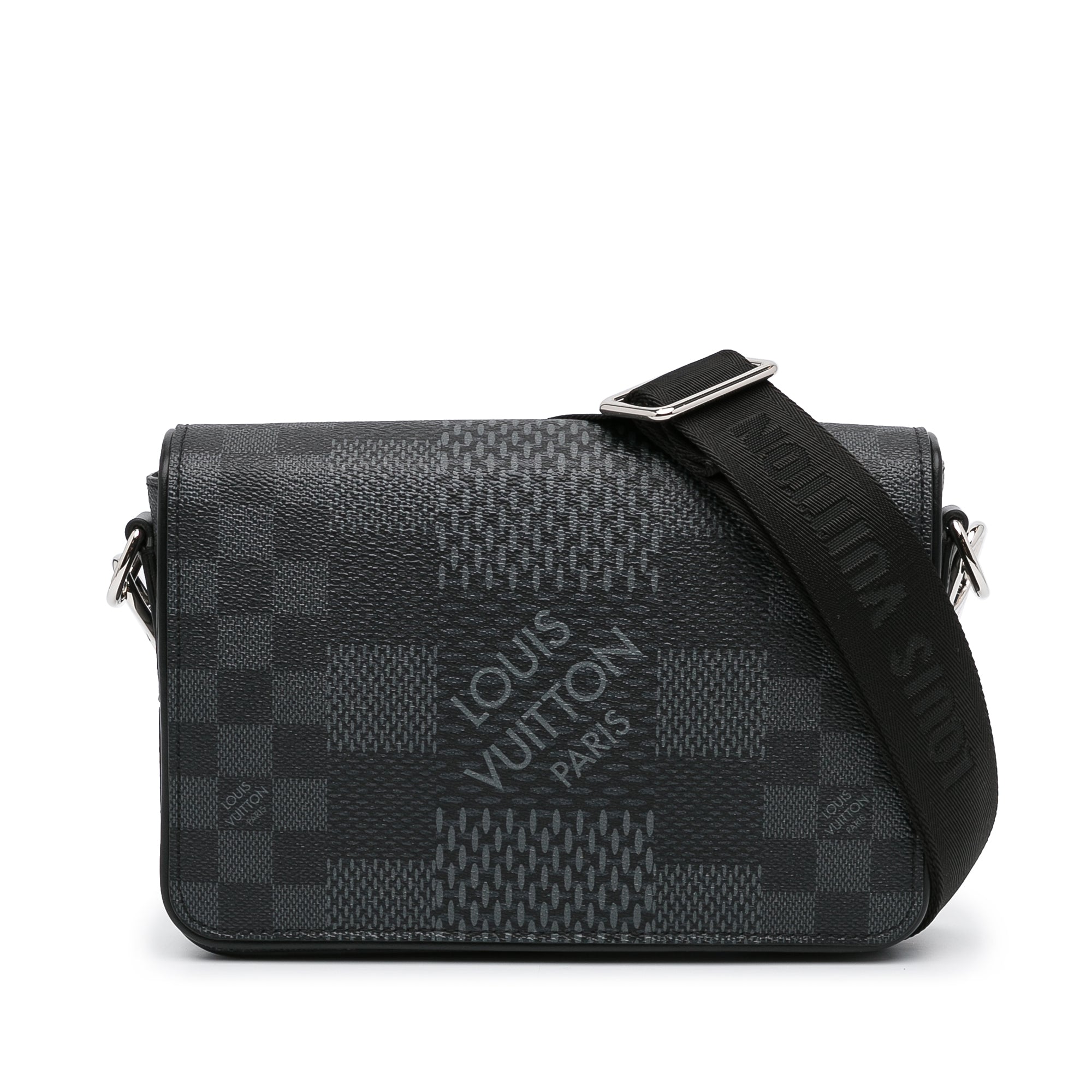 Damier Graphite Studio 3D Messenger Bag _0