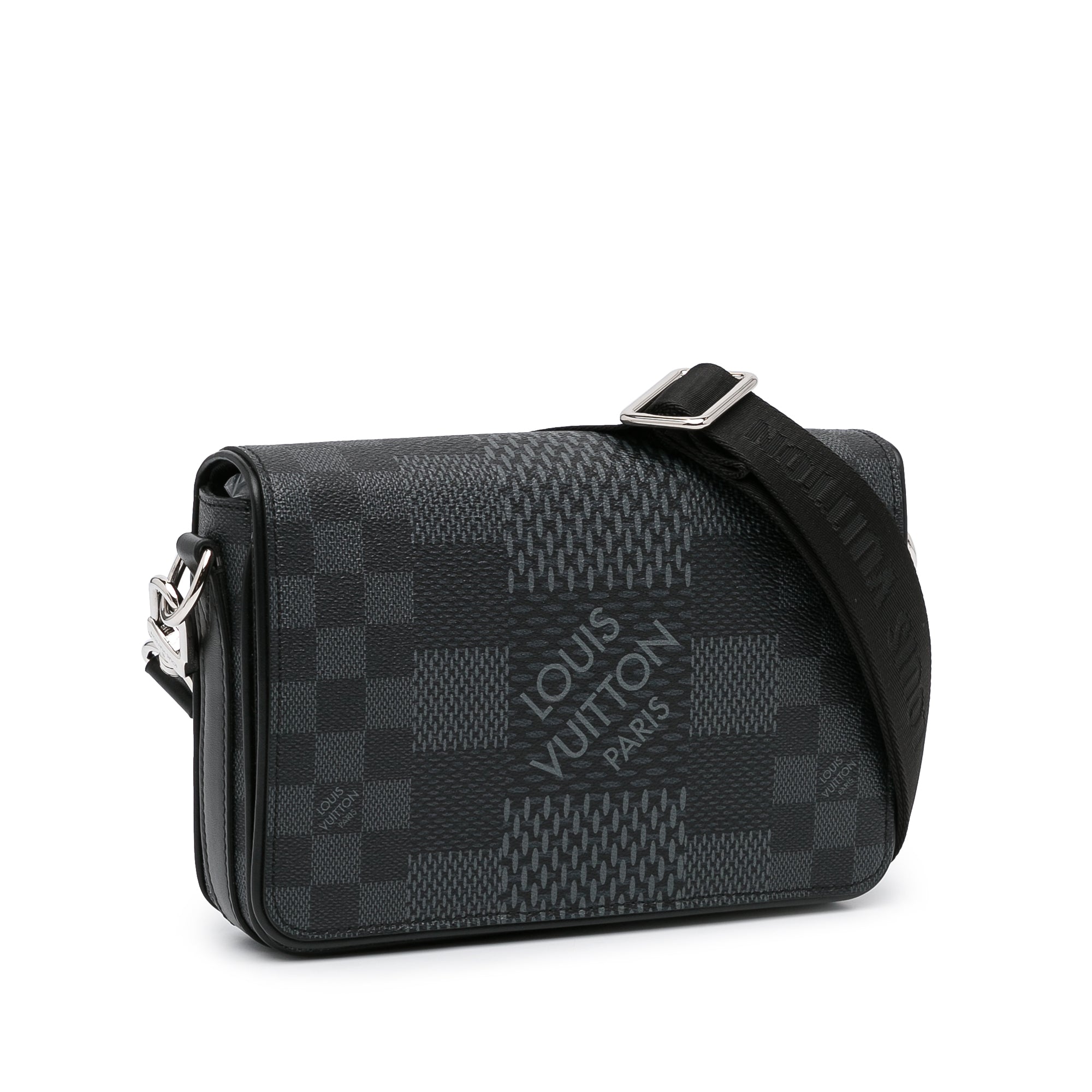 Damier Graphite Studio 3D Messenger Bag _1