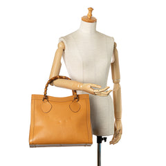 Medium Leather Bamboo Diana Tote_9