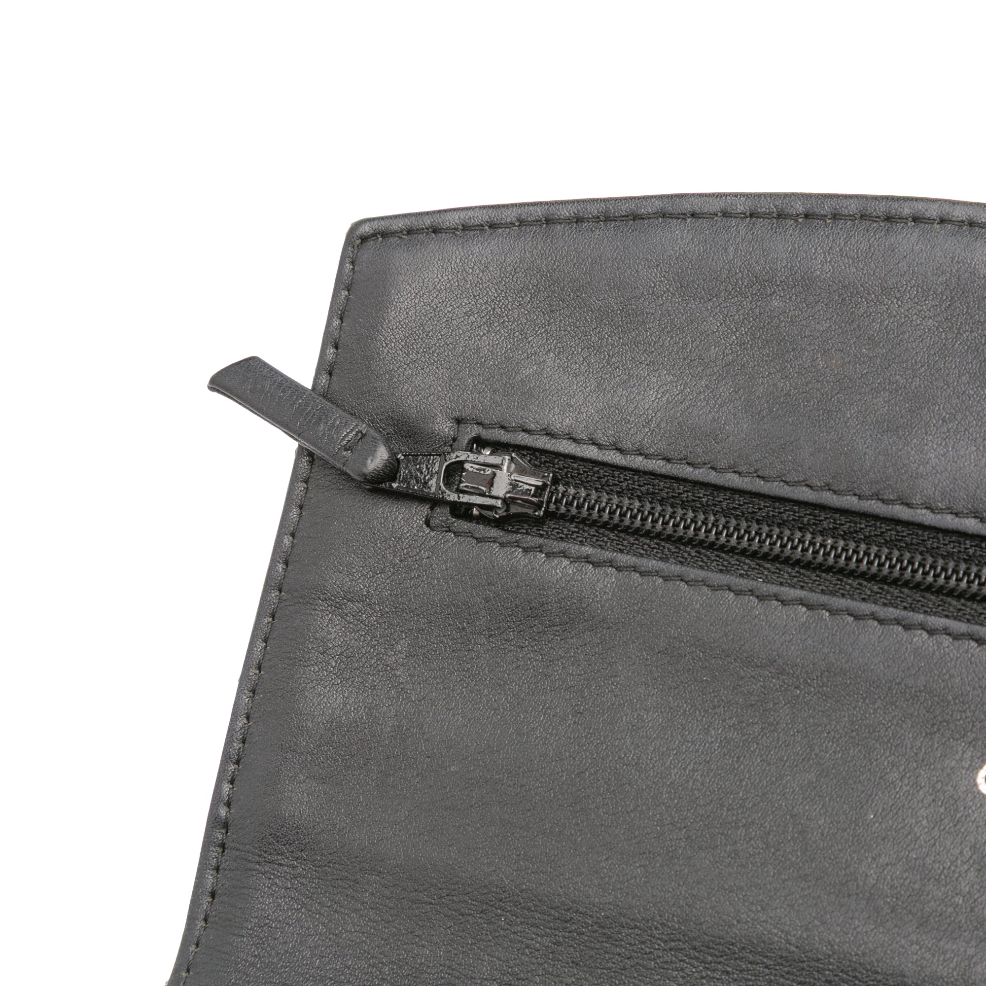 Quilted Patent Brilliant Wallet On Chain