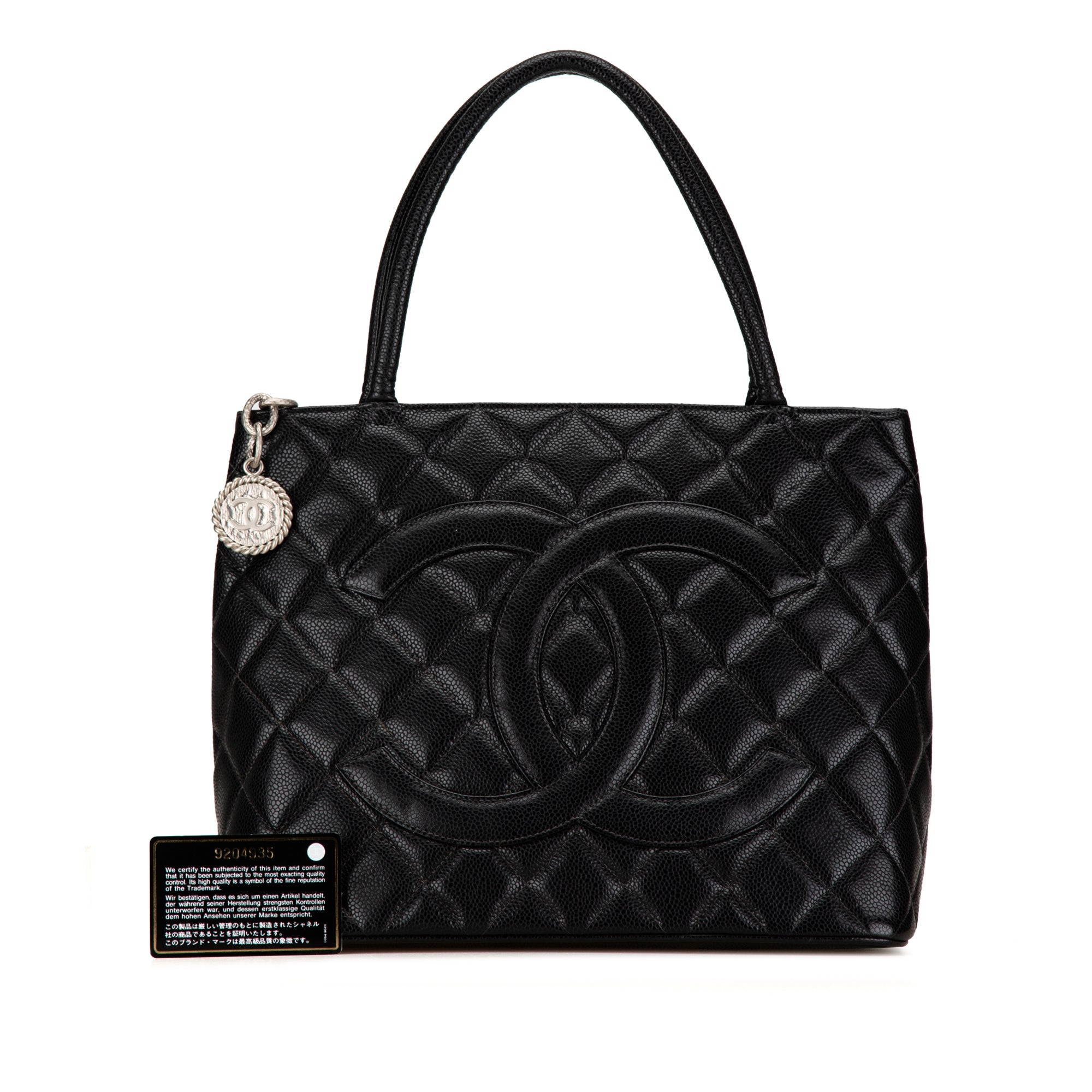 Caviar Medallion Tote_9