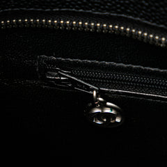 Caviar Medallion Tote_7