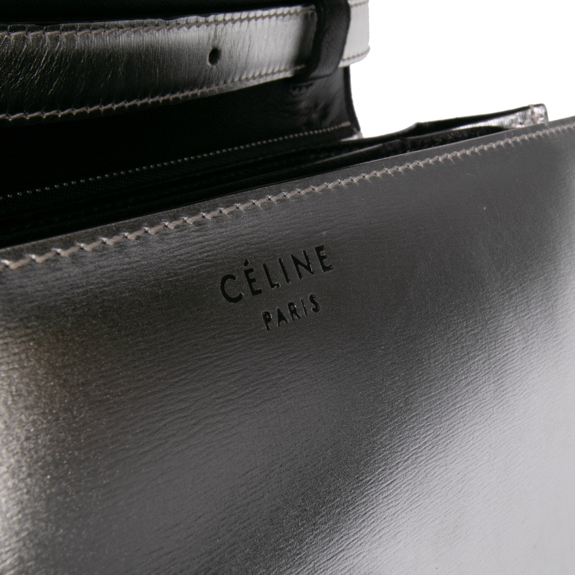 Medium Calfskin Classic Box