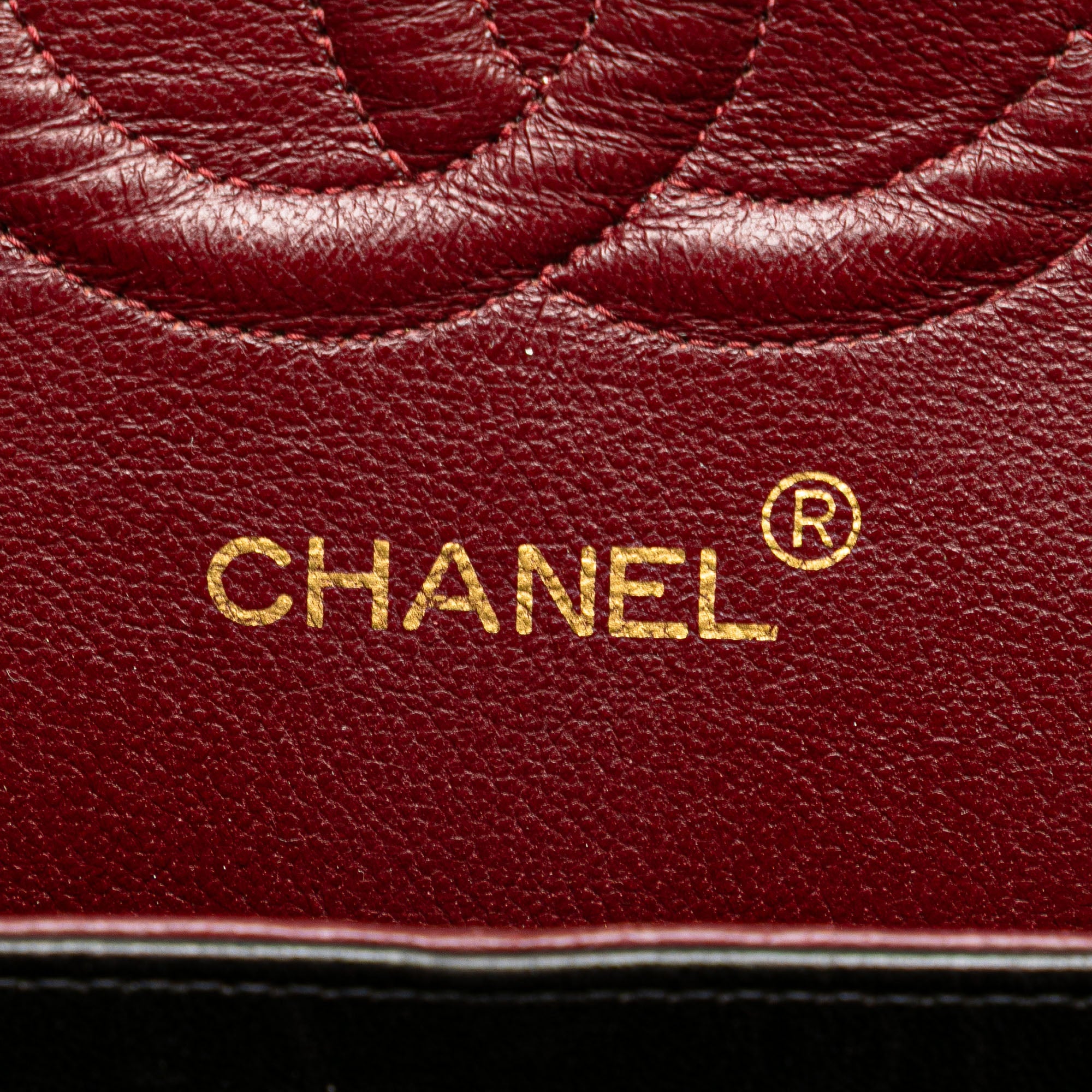 Medium Classic Lambskin Double Flap