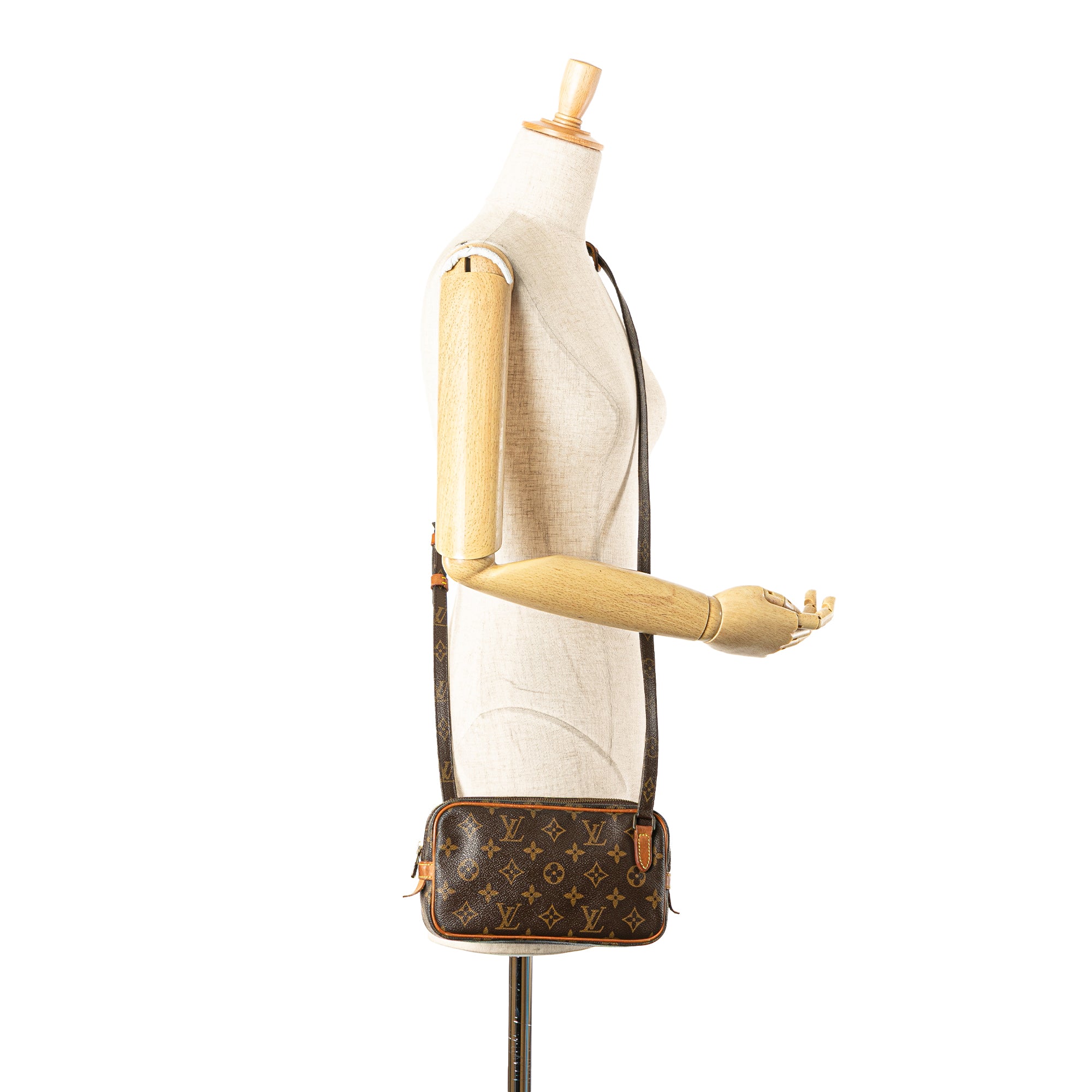 Monogram Pochette Marly Bandouliere
