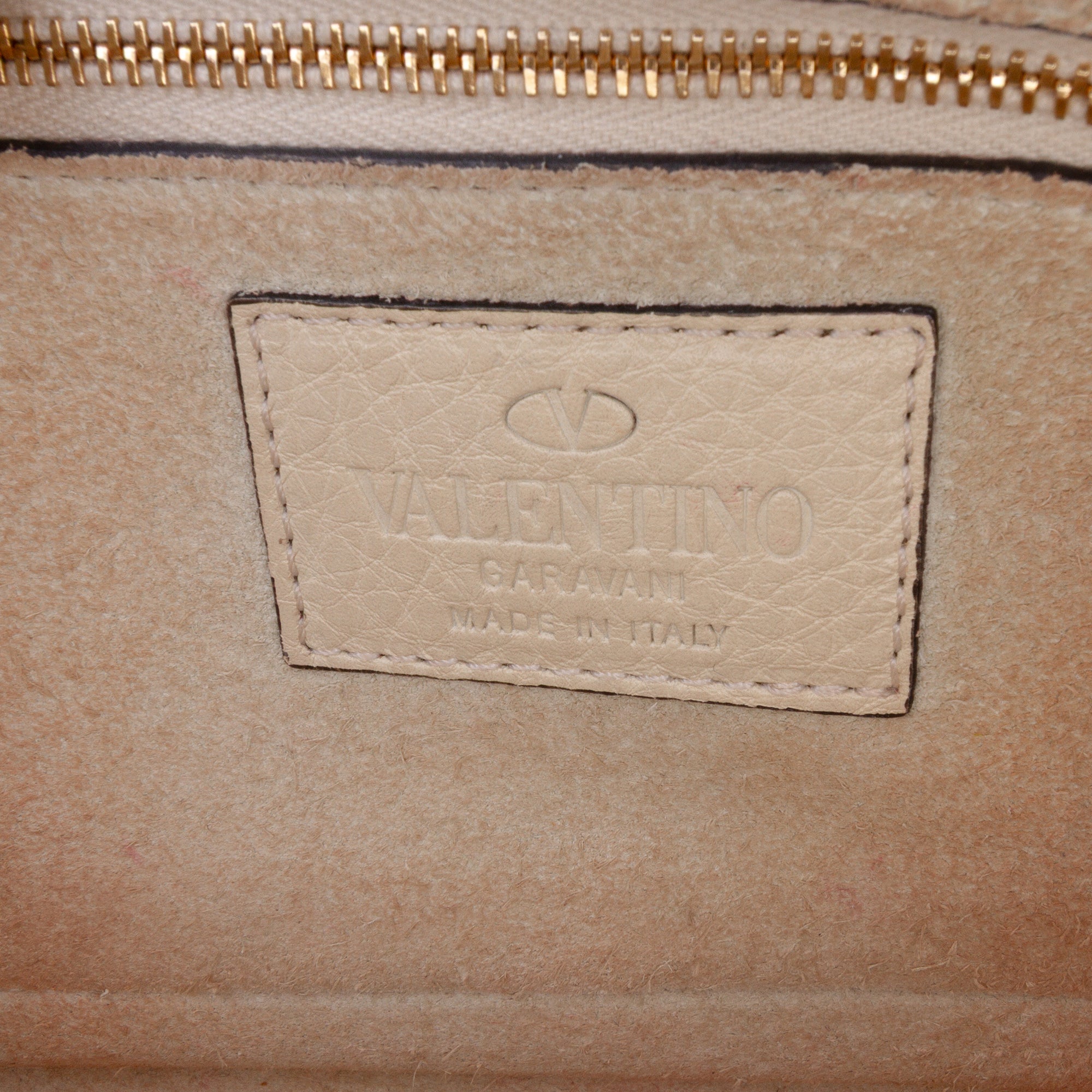 Calfskin B Rockstud Chain Shoulder Bag