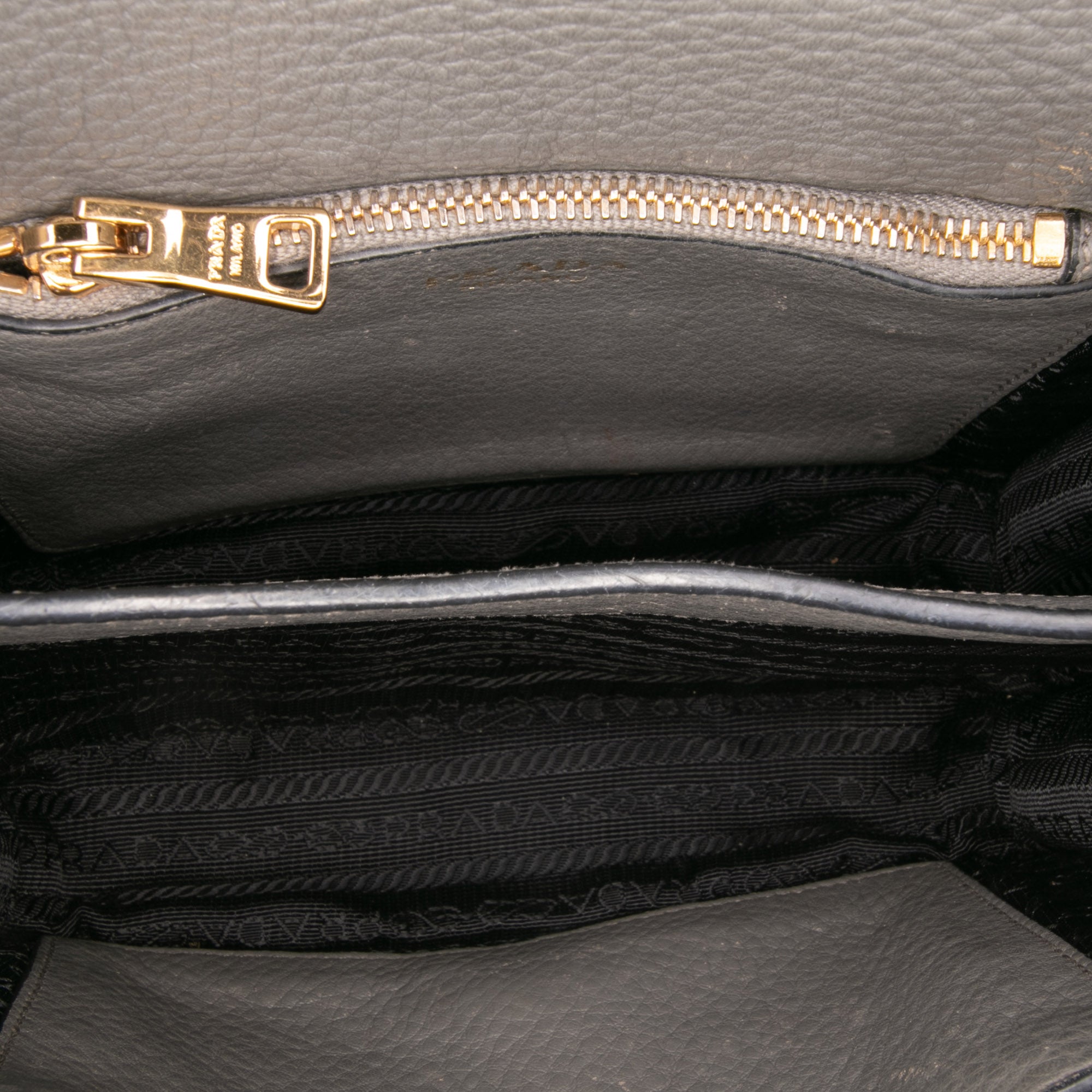 Vitello Daino Flap Crossbody
