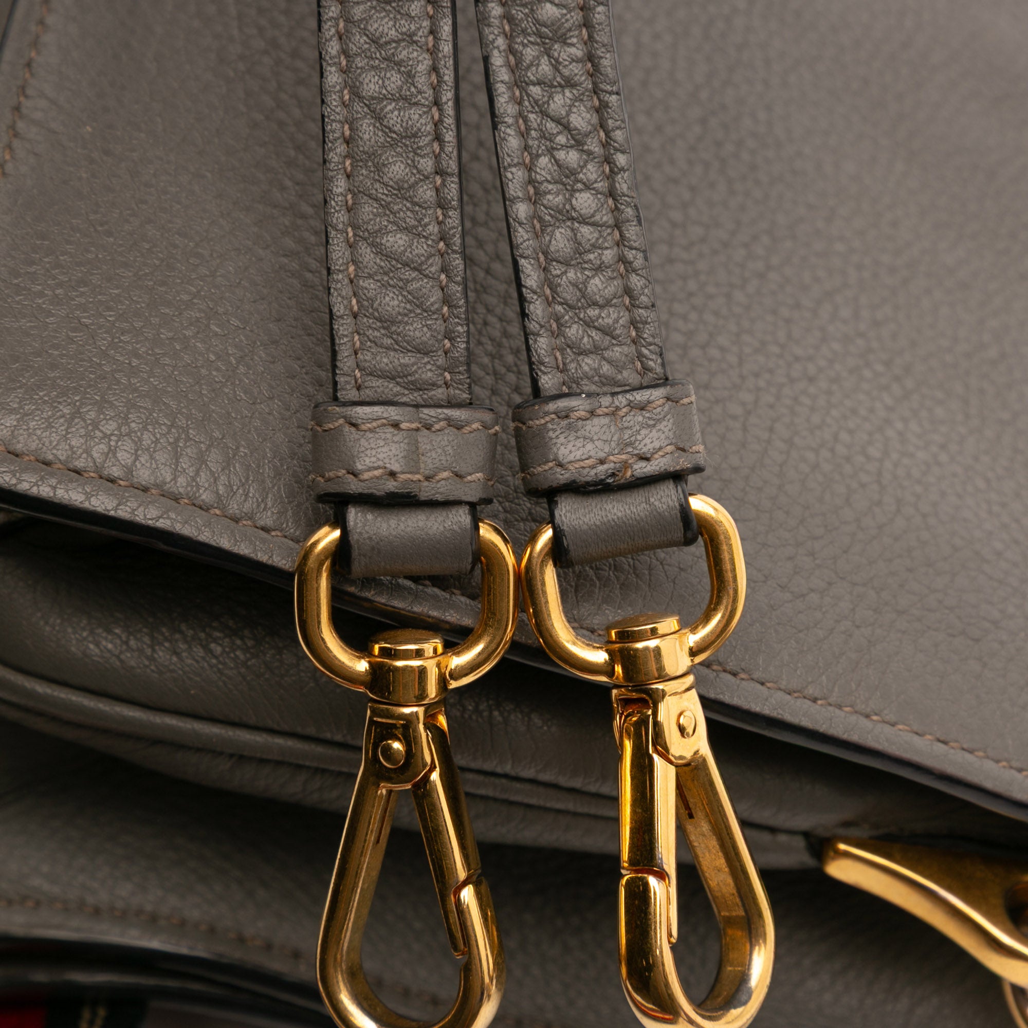 Vitello Daino Flap Crossbody