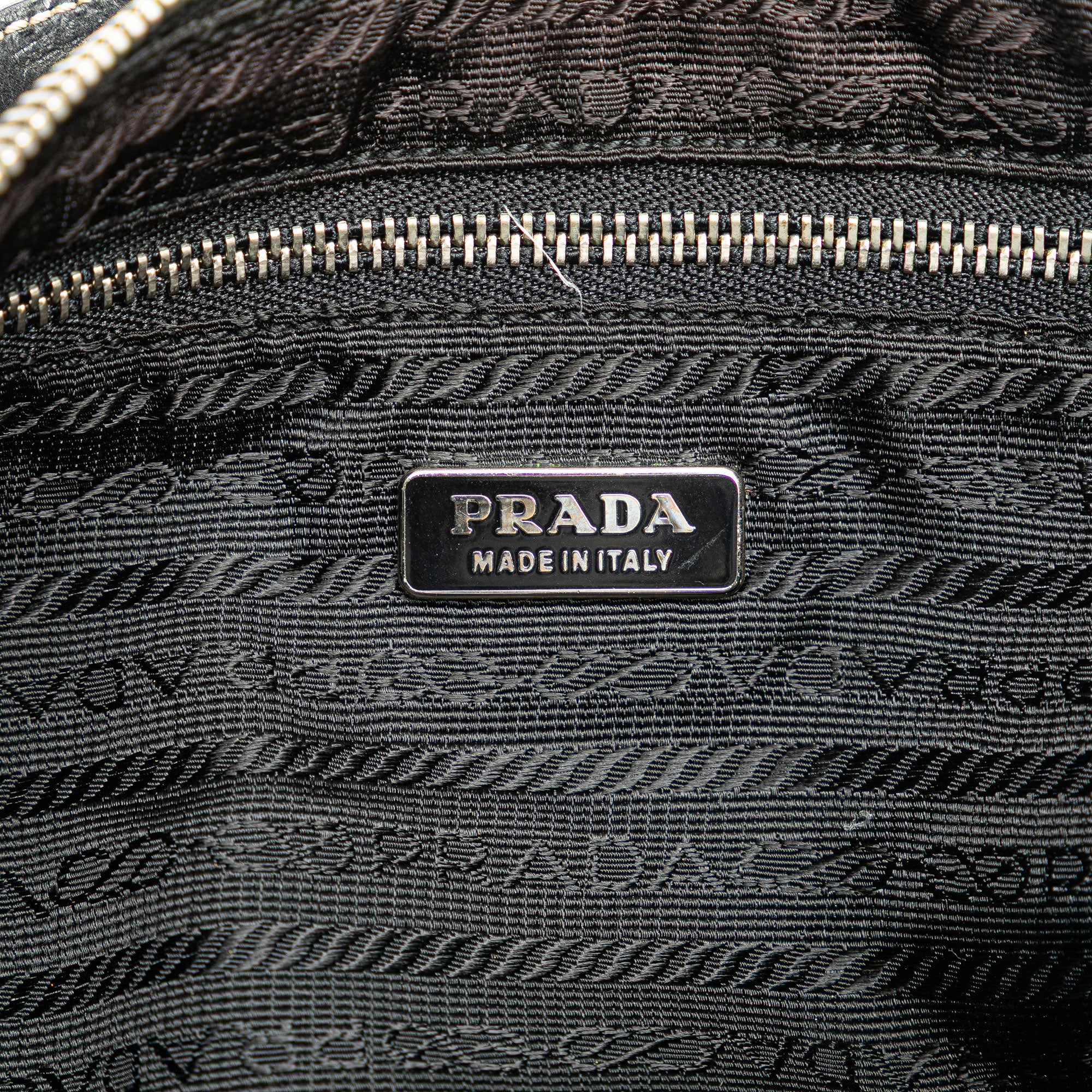 Tessuto Shoulder Bag