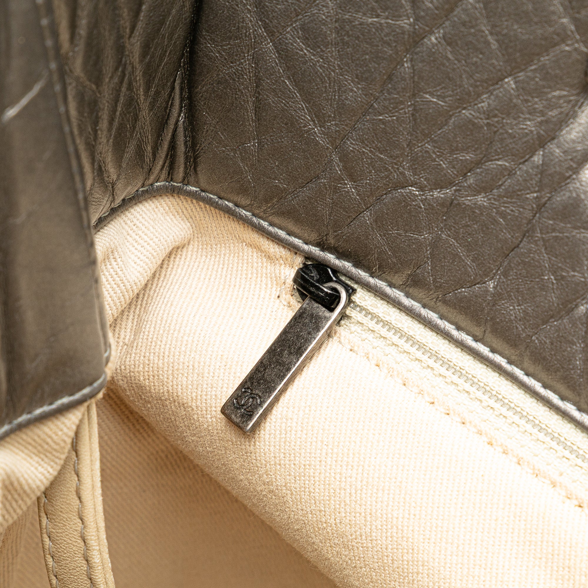 Reissue 2.55 Quilted Aged Calfskin Tote