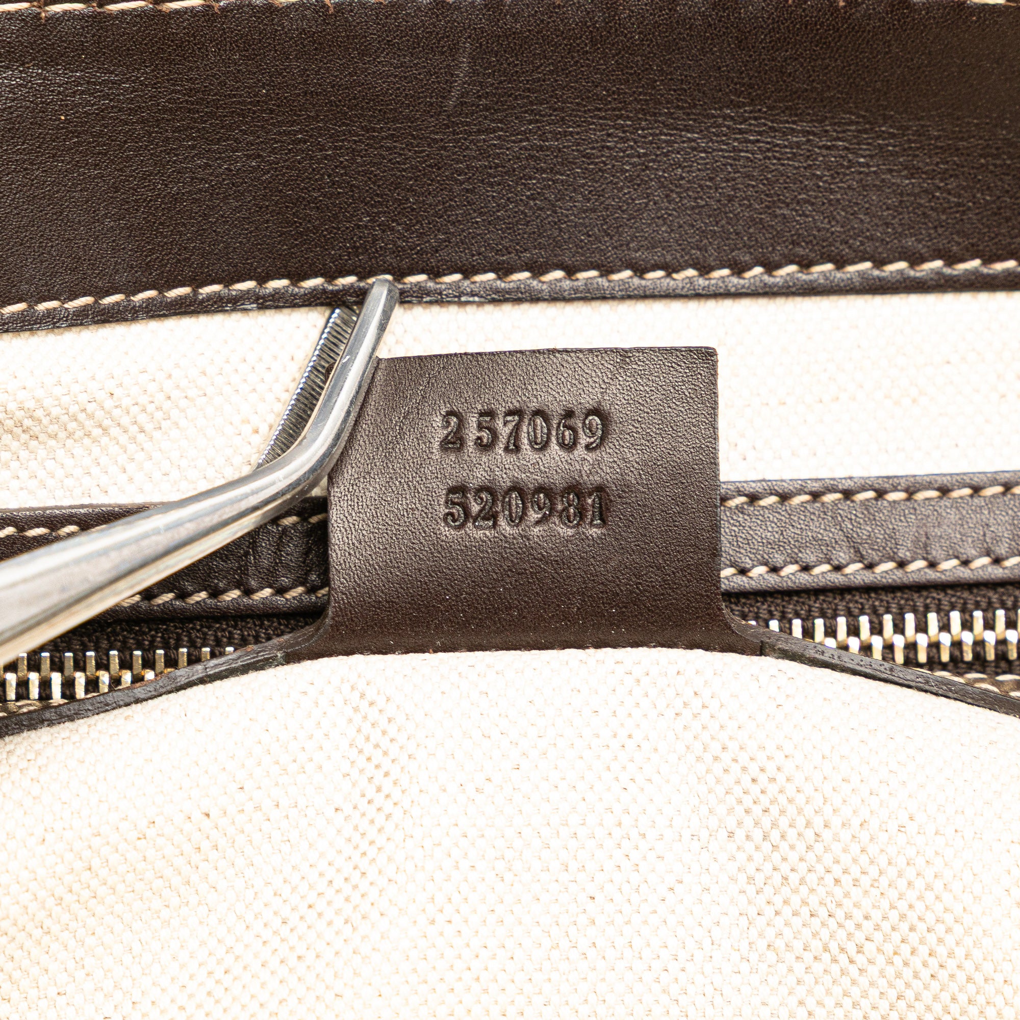 GG Canvas Lovely Tote