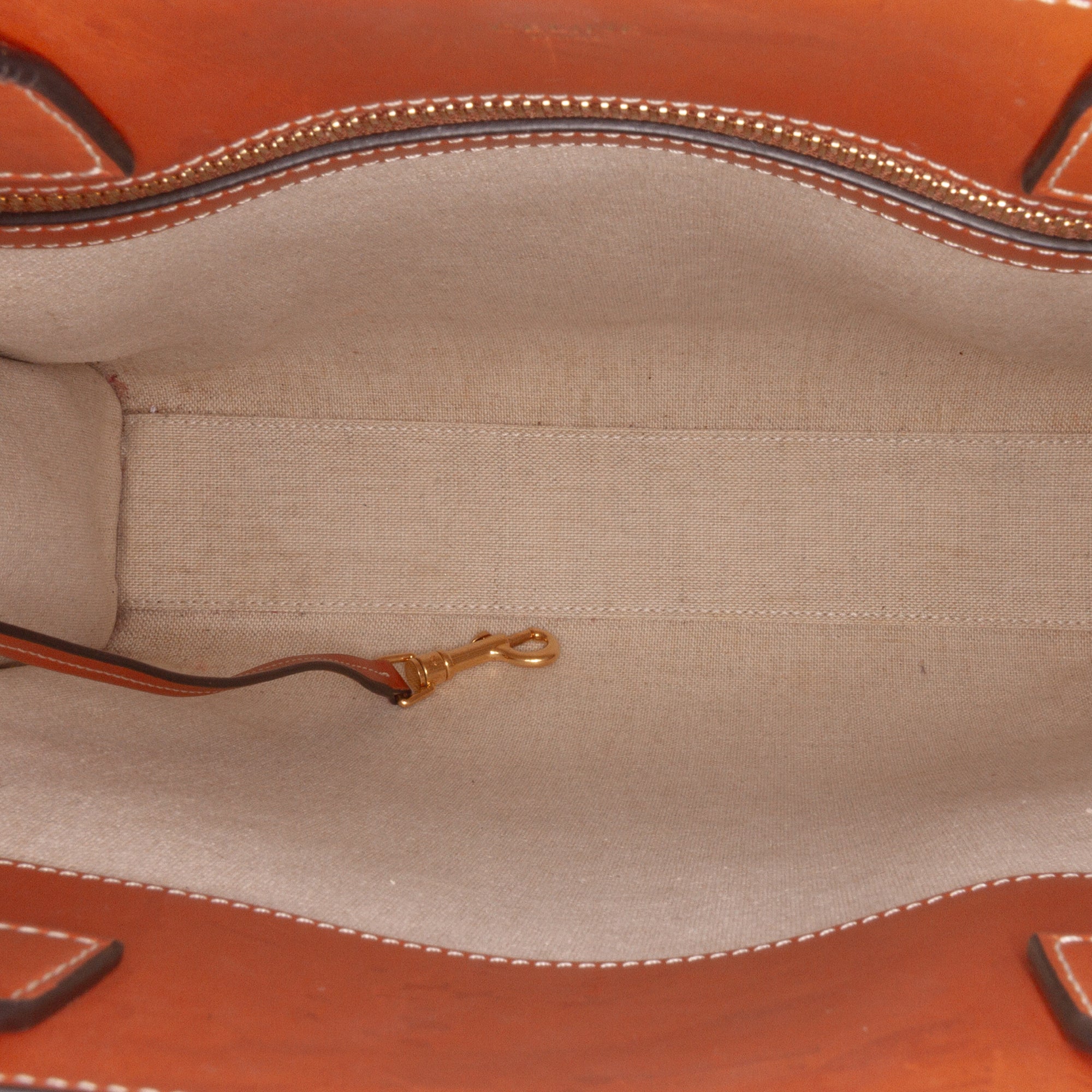 Small Triomphe Canvas Maillon Vertical Cabas Satchel