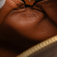 Monogram Papillon 26