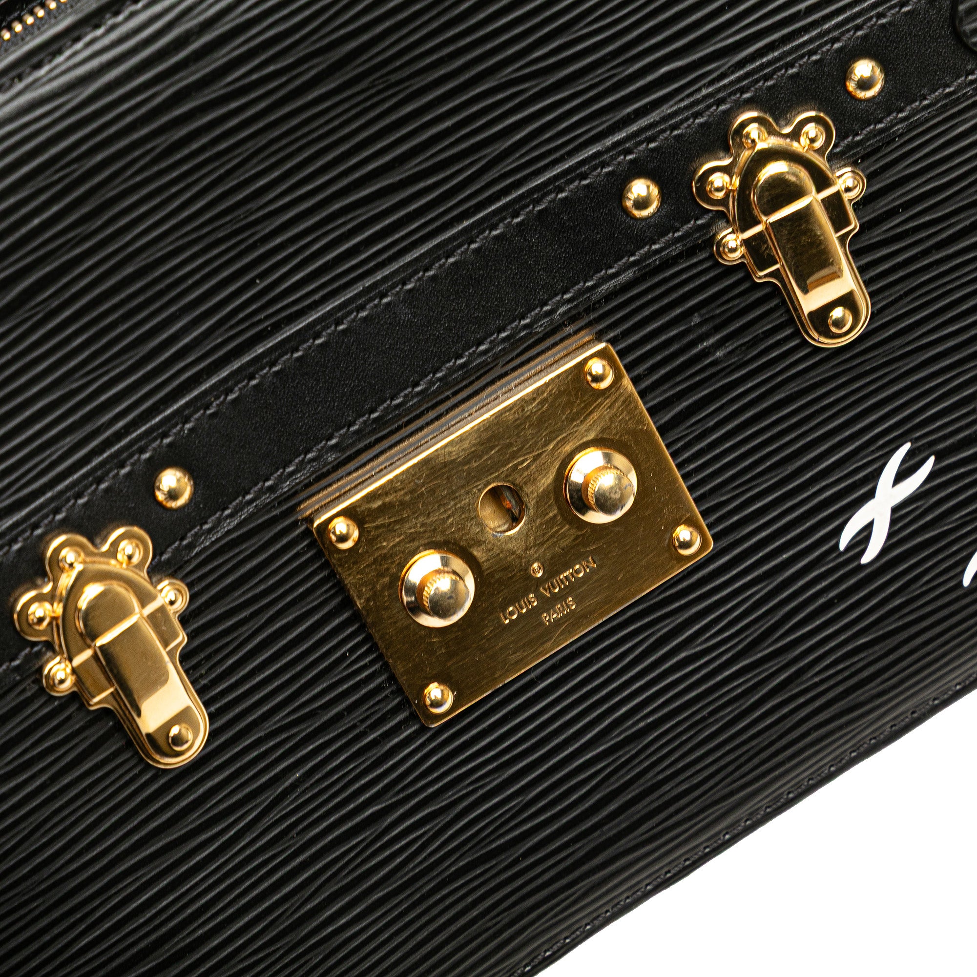 Epi Trunk Clutch