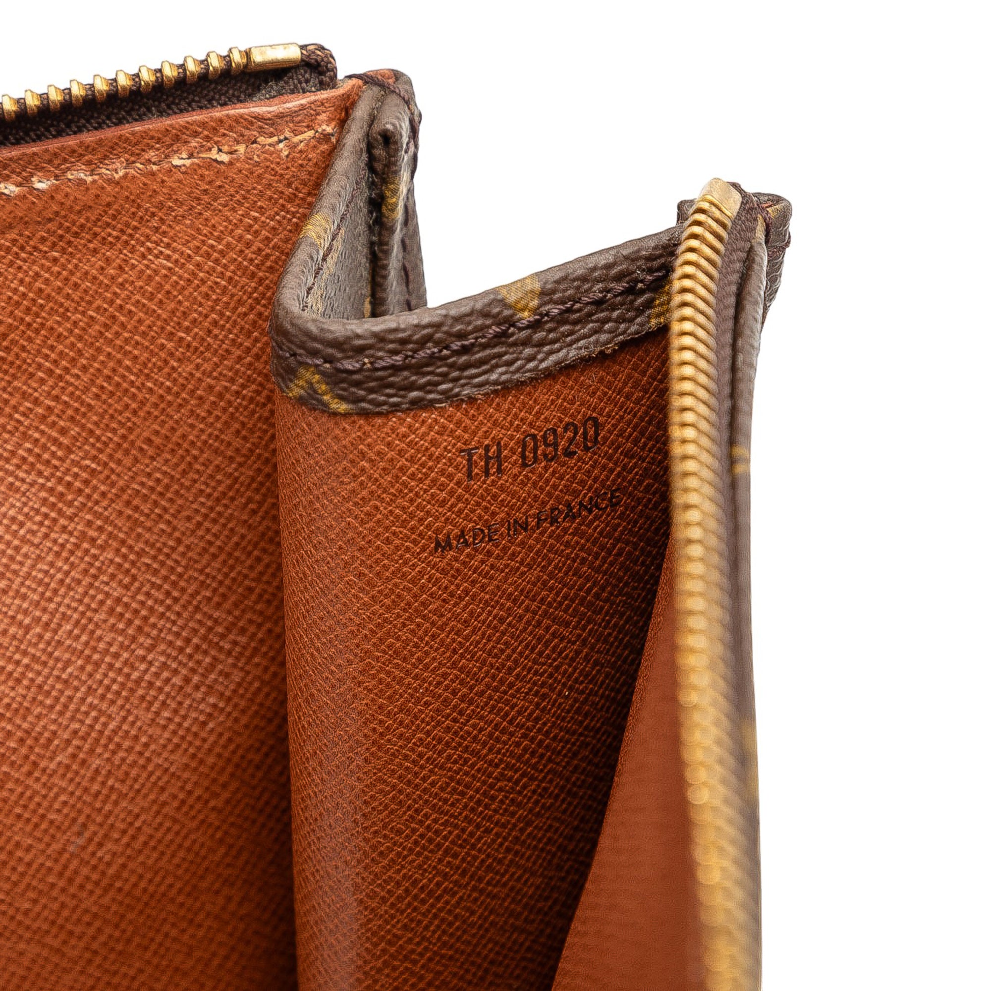 Monogram Poche Documents Portfolio 30