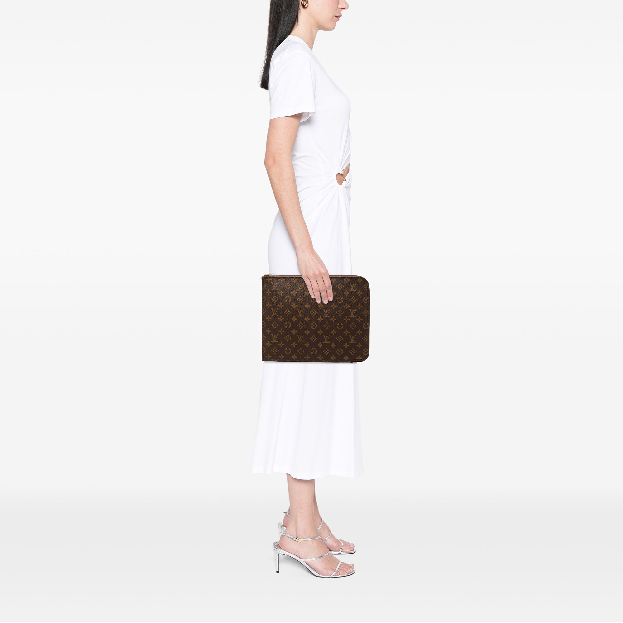 Monogram Poche Documents Portfolio 30