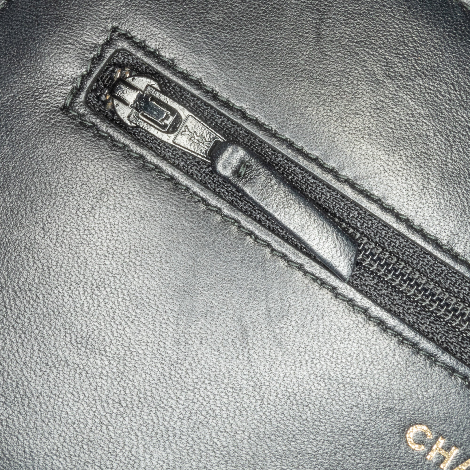 CC Lambskin Pearl Wallet On Chain