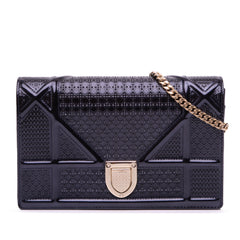 Patent Microcannage Diorama Wallet on Chain