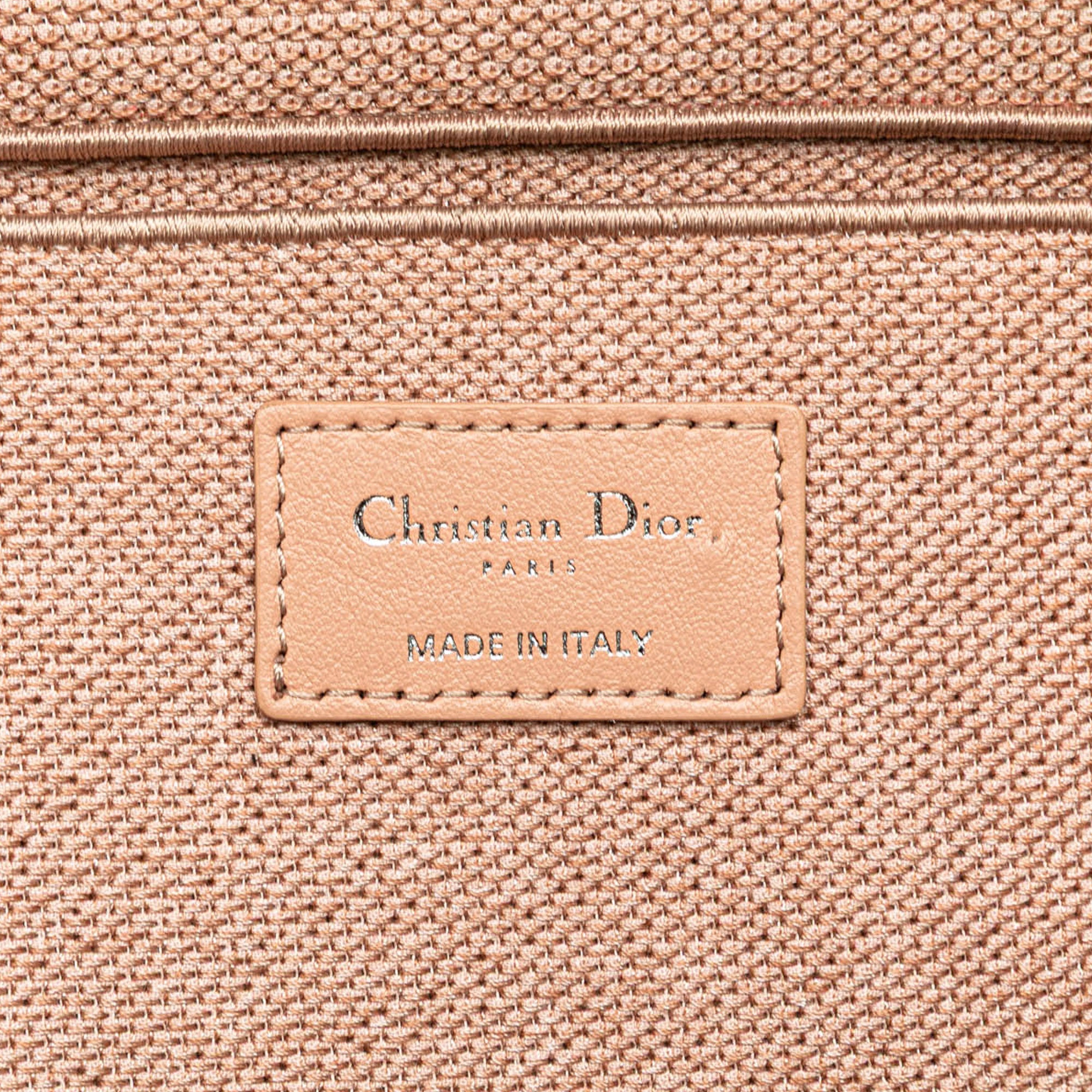 Mesh Embroidered Diortravel Vanity Case