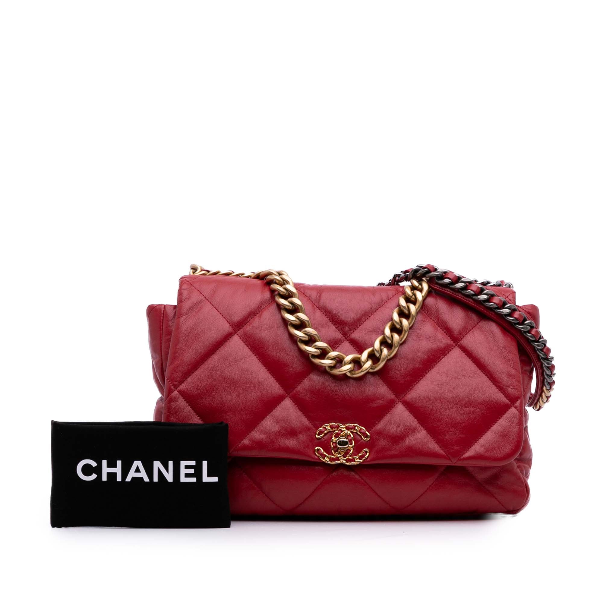 Maxi Lambskin 19 Flap