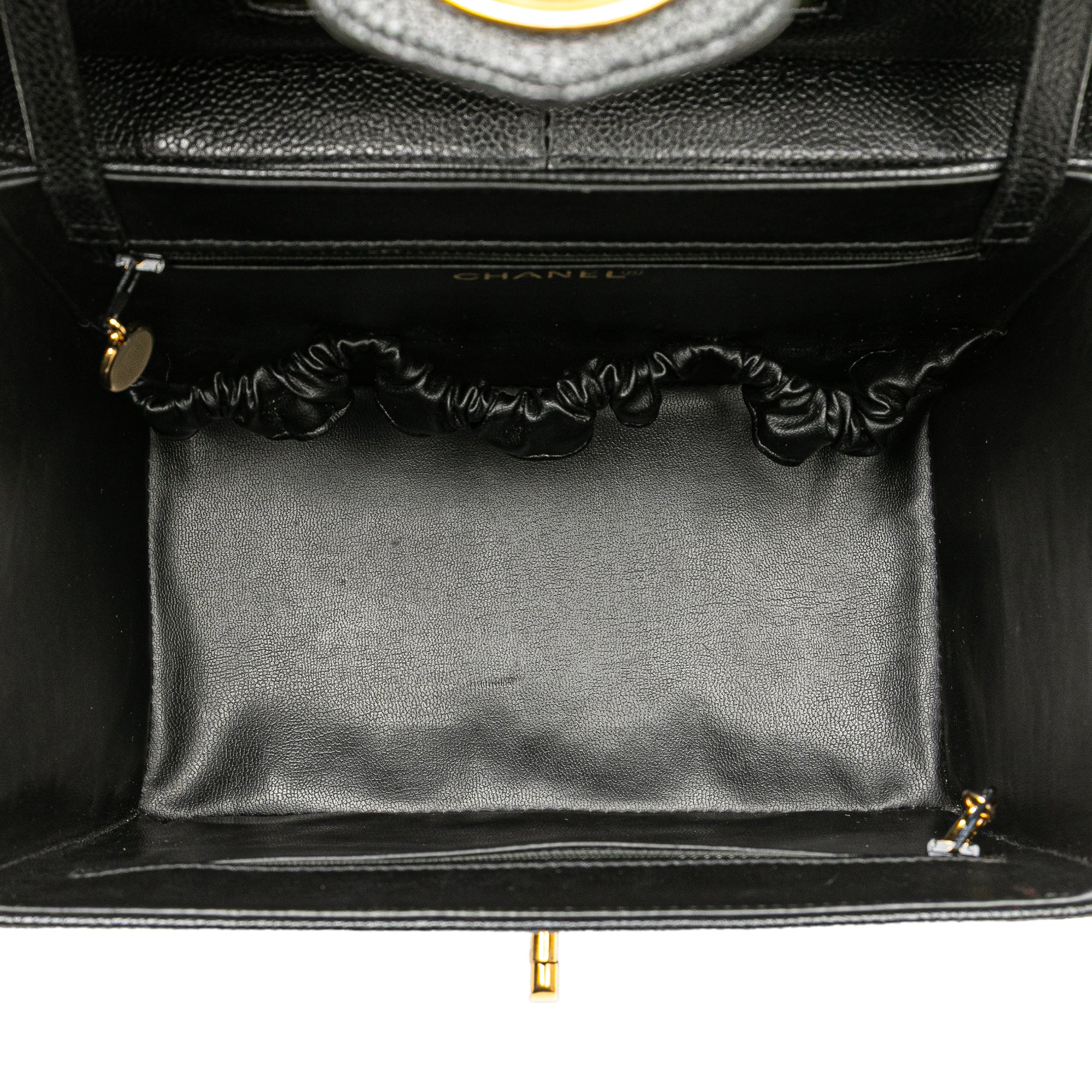 Caviar CC Turnlock Vanity Bag