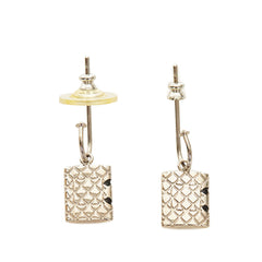 Cambon Ligne Pushback Earrings