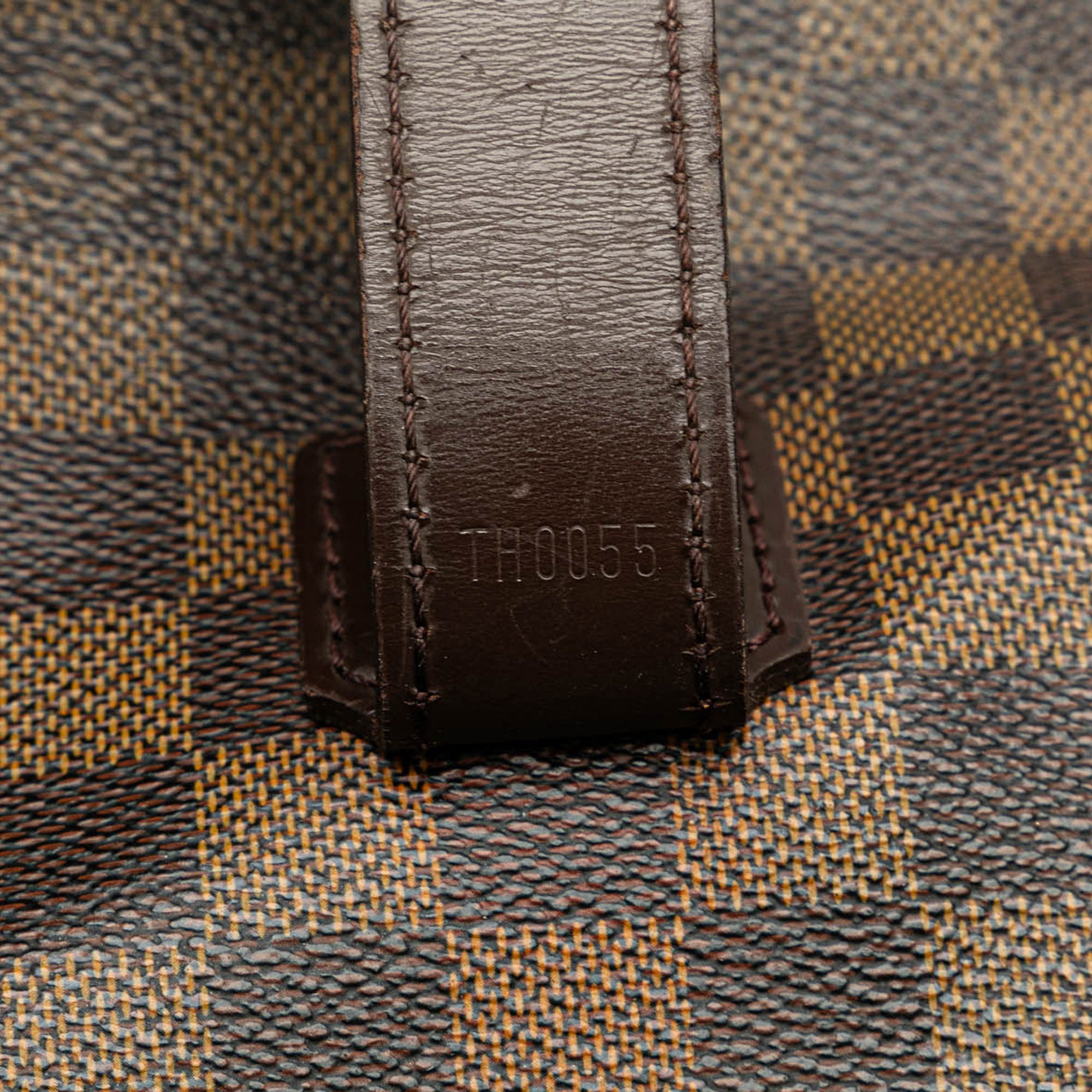 Damier Ebene Broadway