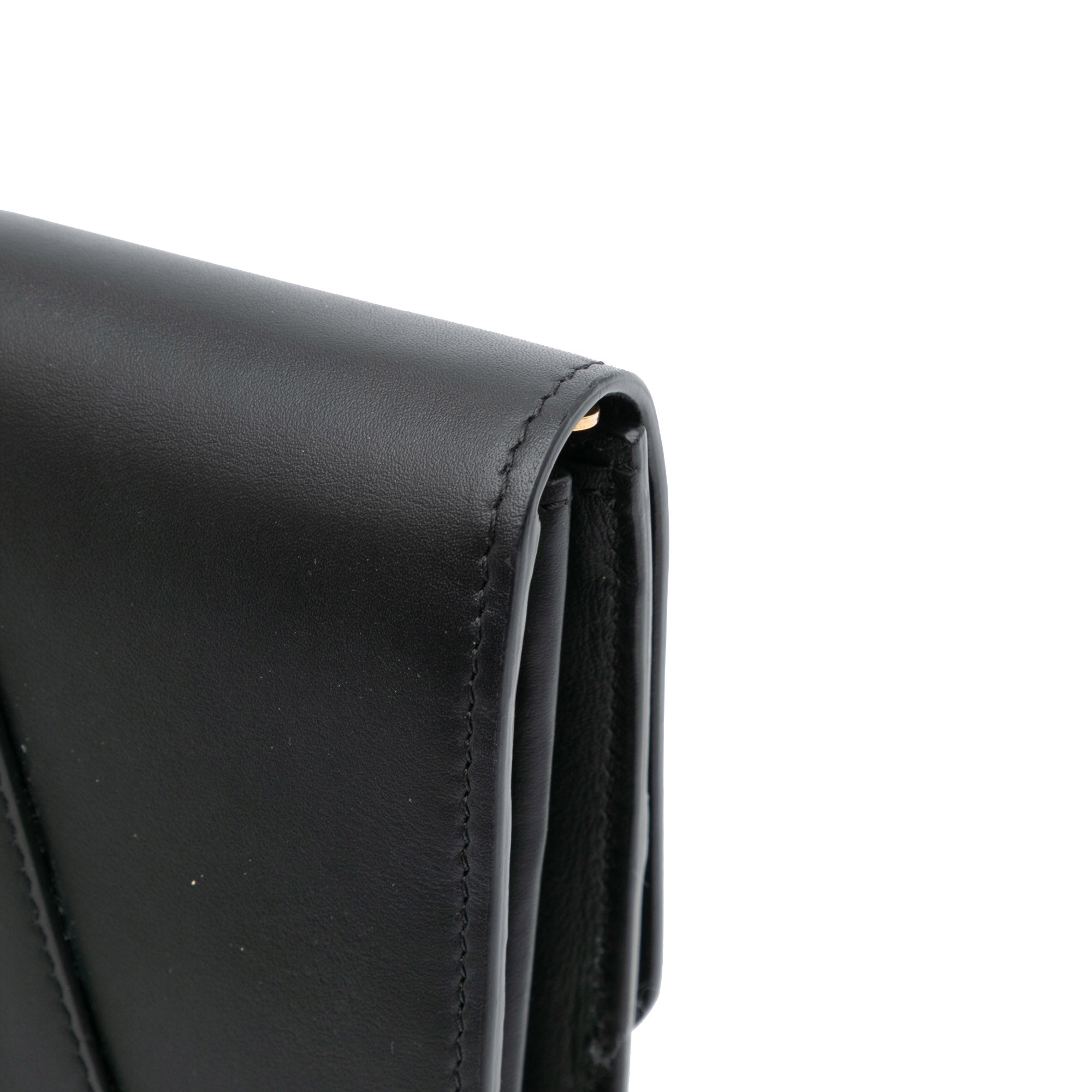 Leather Crystal Virtus Chain Crossbody