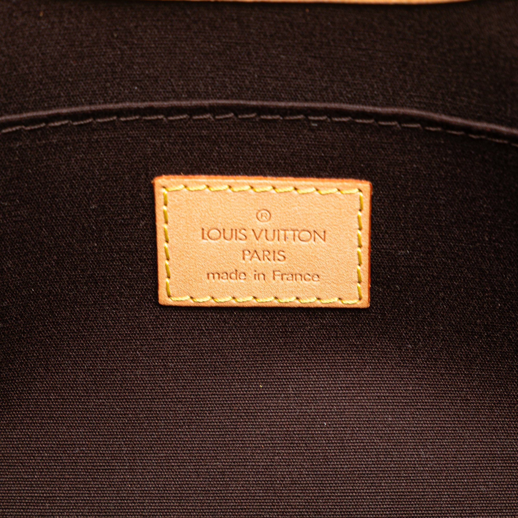 Monogram Vernis Roxbury Drive