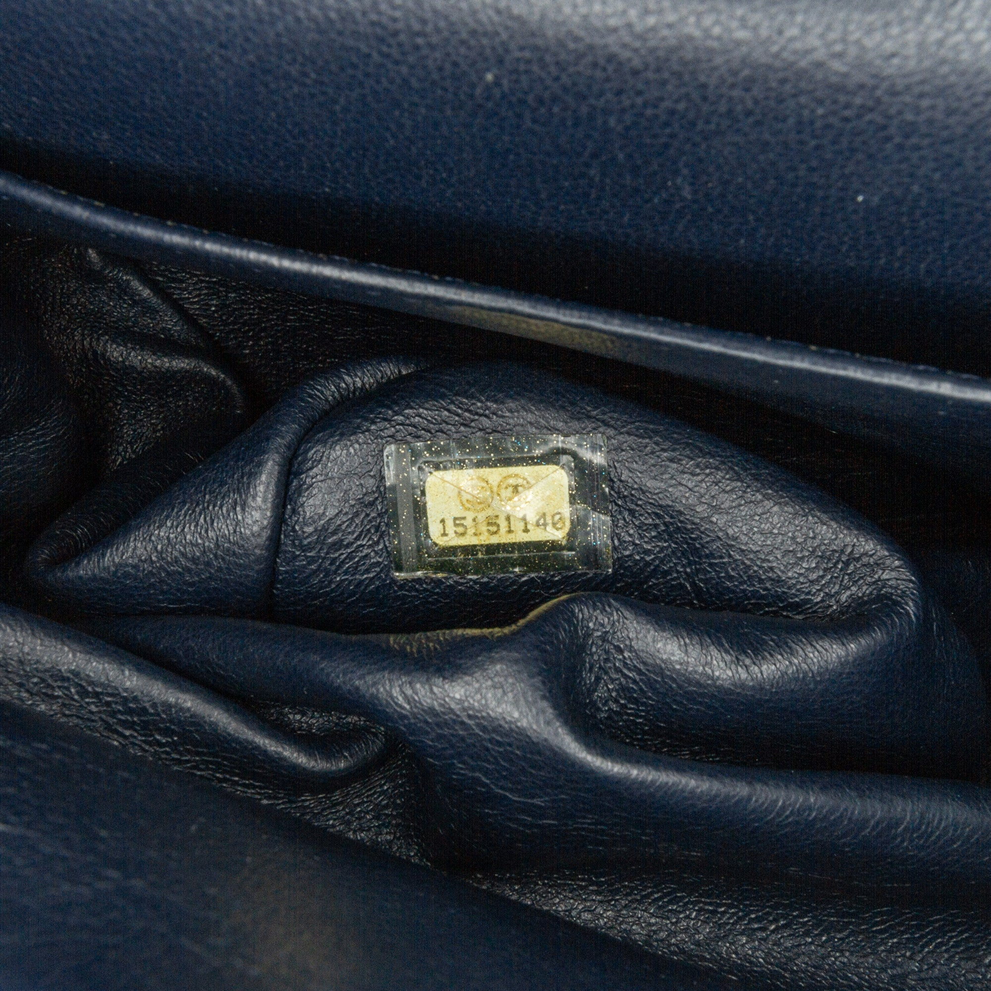 Jumbo Classic Caviar Double Flap