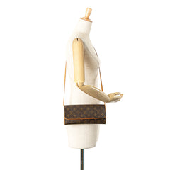Monogram Pochette Twin GM