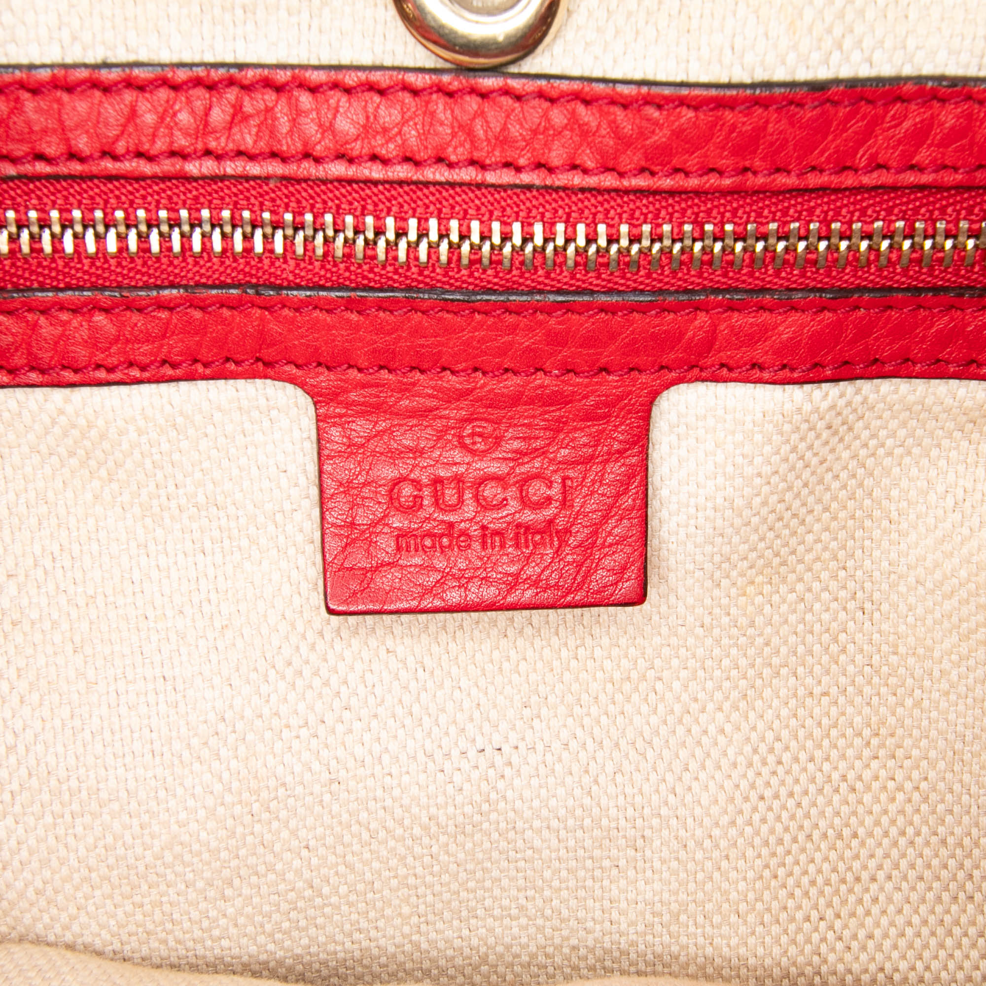 Medium Leather Soho Chain Tote
