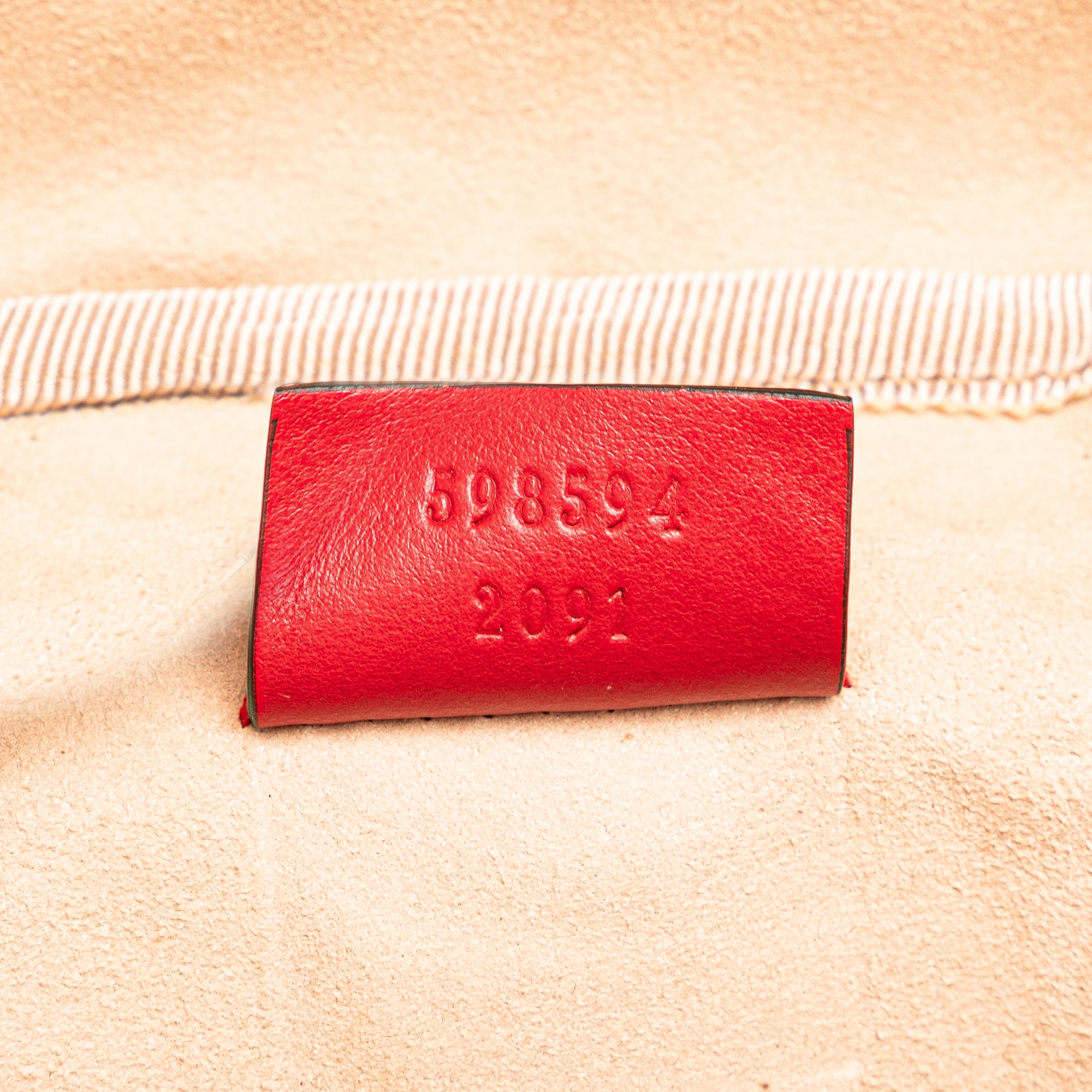 GG Marmont Round Matelasse Leather Backpack