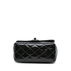 Mini Square Classic Patent So Black Single Flap