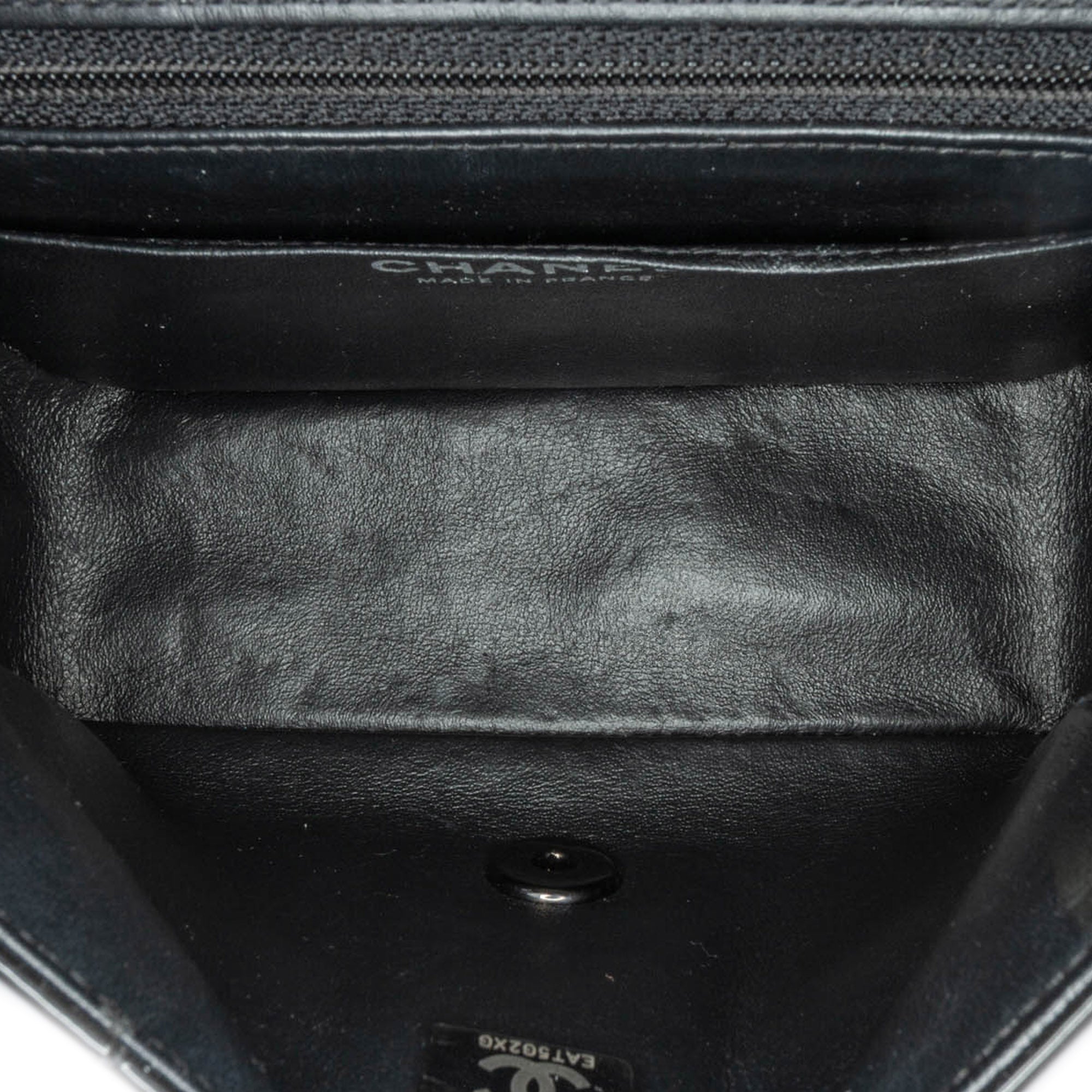 Mini Square Classic Patent So Black Single Flap