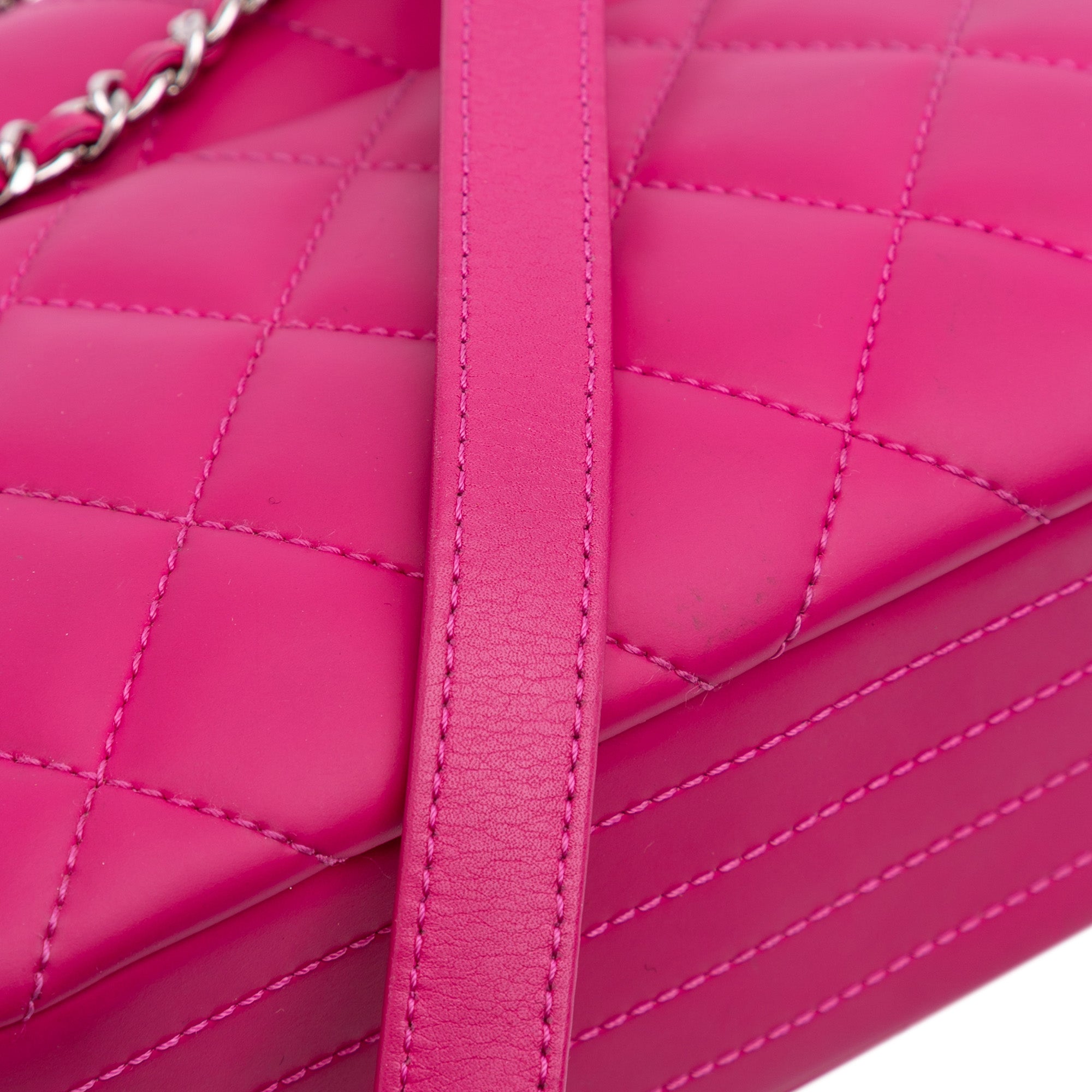 Paris Seoul Small Rubber Coco Rain Flap