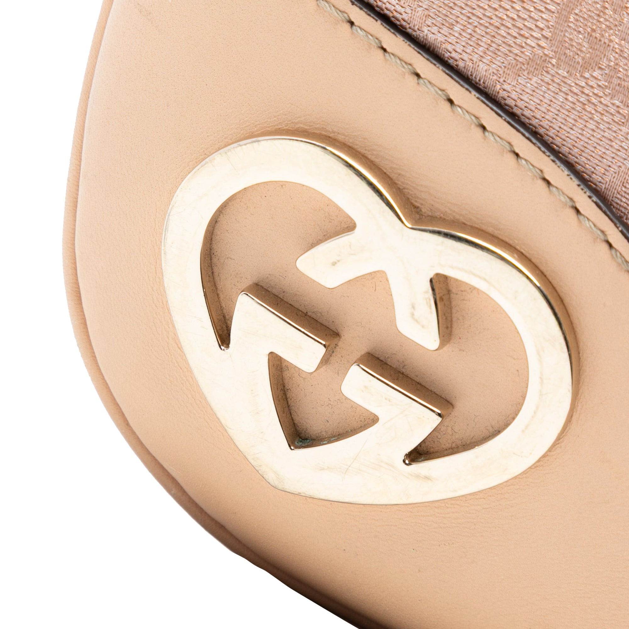 GG Canvas Lovely Crossbody