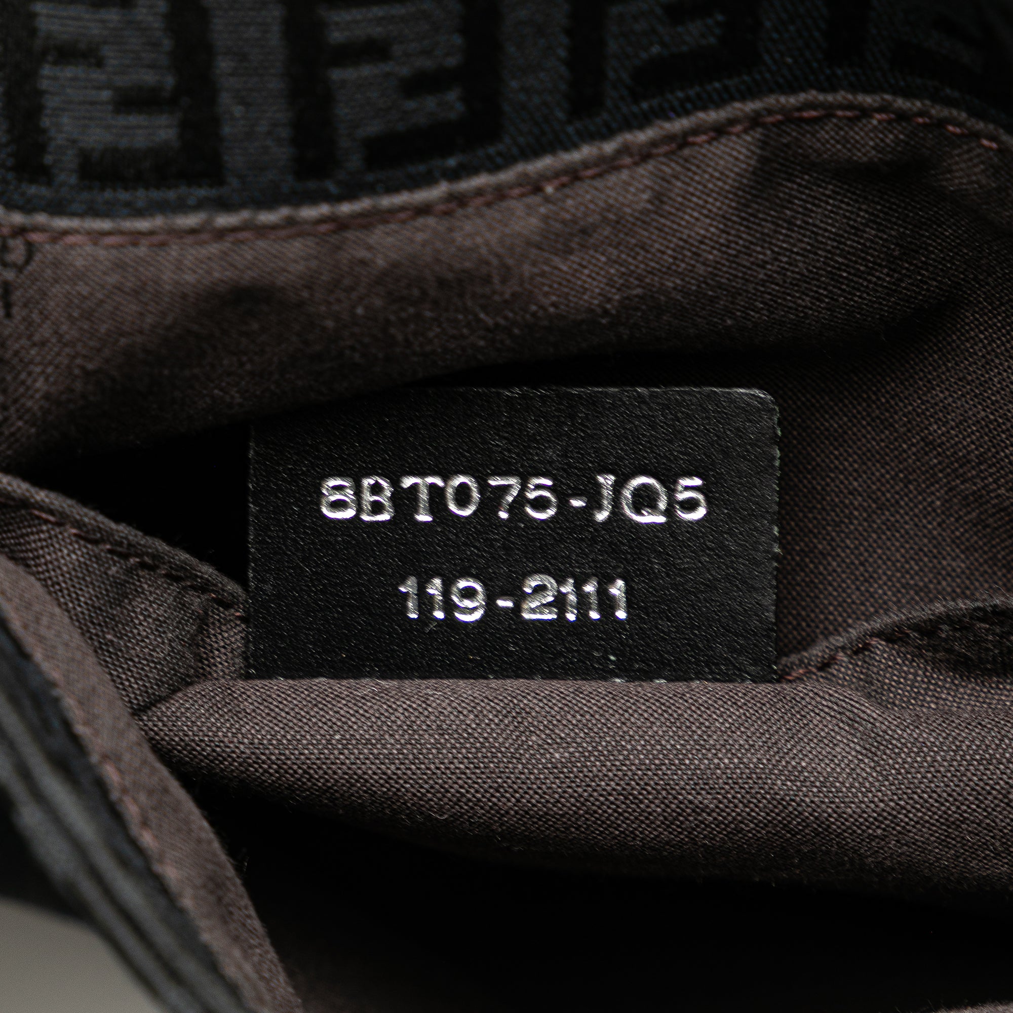 Zucchino Canvas Crossbody