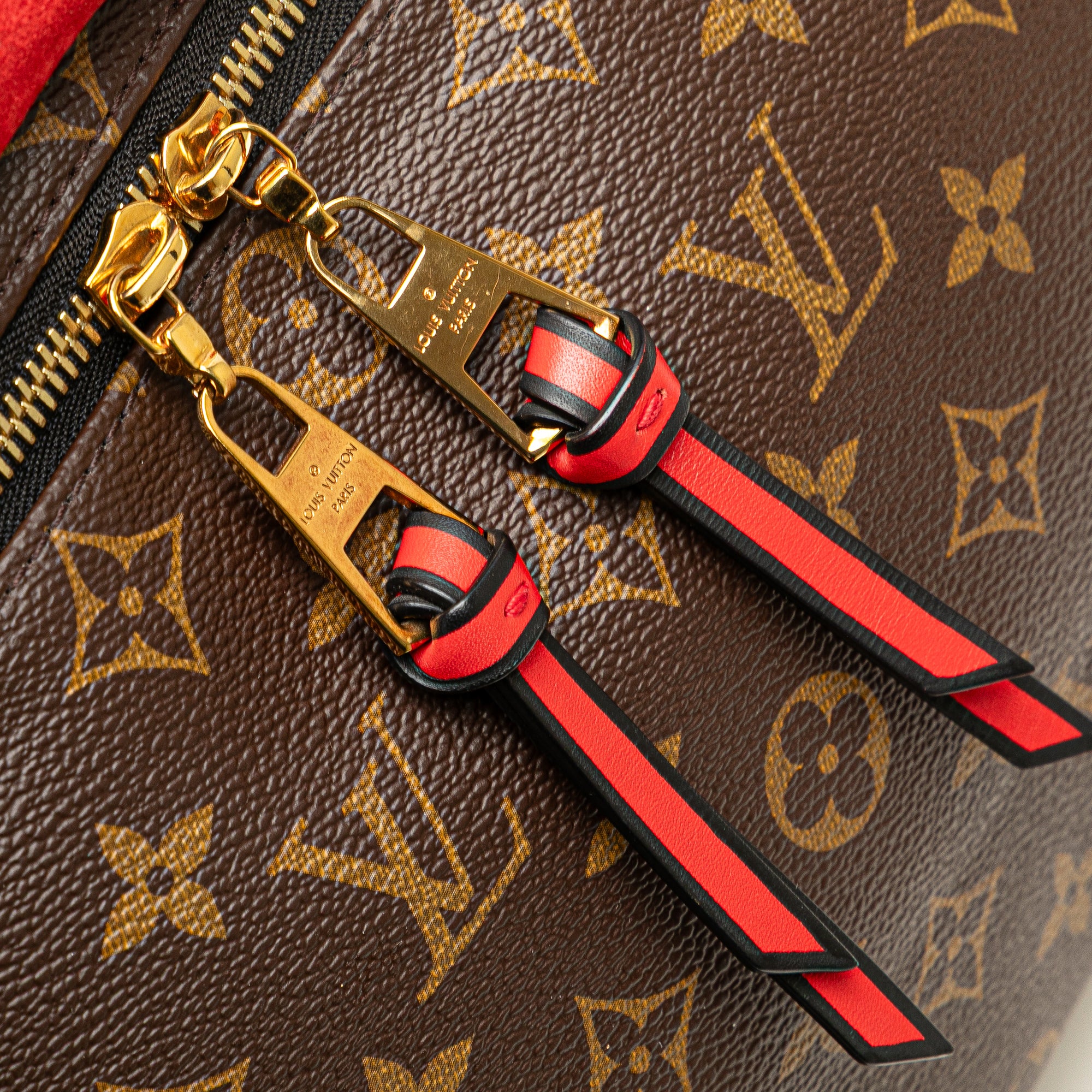 Monogram Tuileries Besace