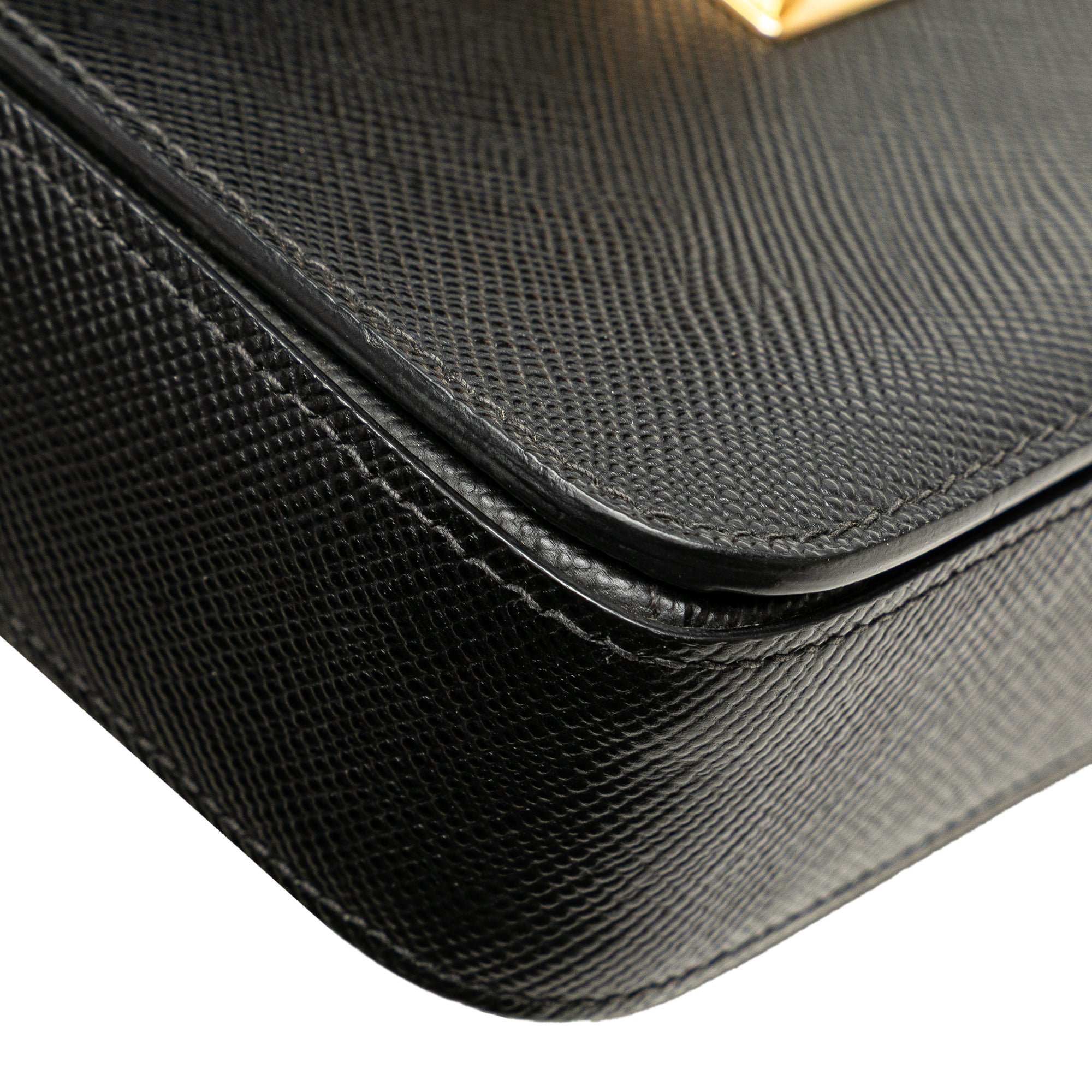 Bicolor Saffiano Cuir Flap Crossbody