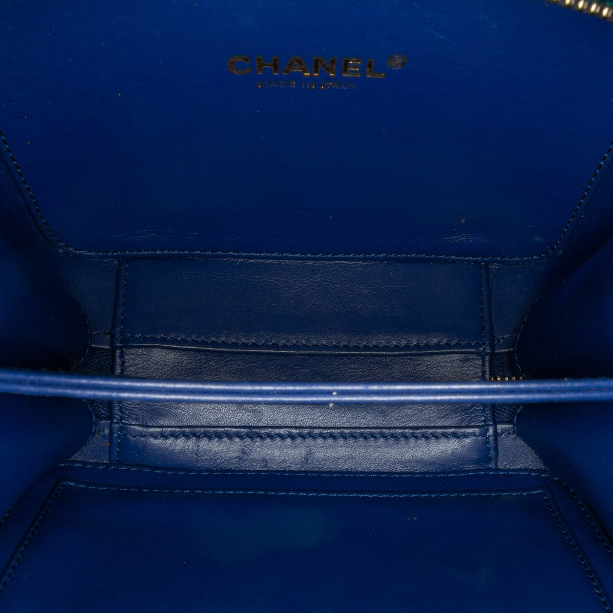 Small Jersey CC Filigree Vanity Case